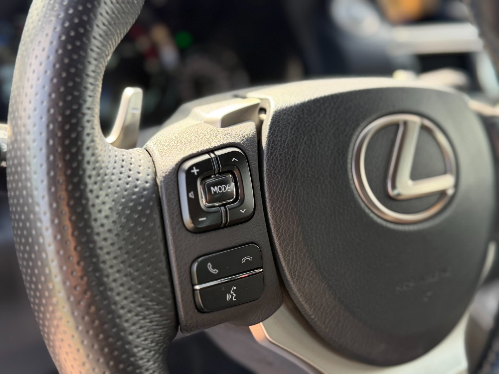 Lexus RC F 5.0 V8 477PK 2016 (2016), foto 26