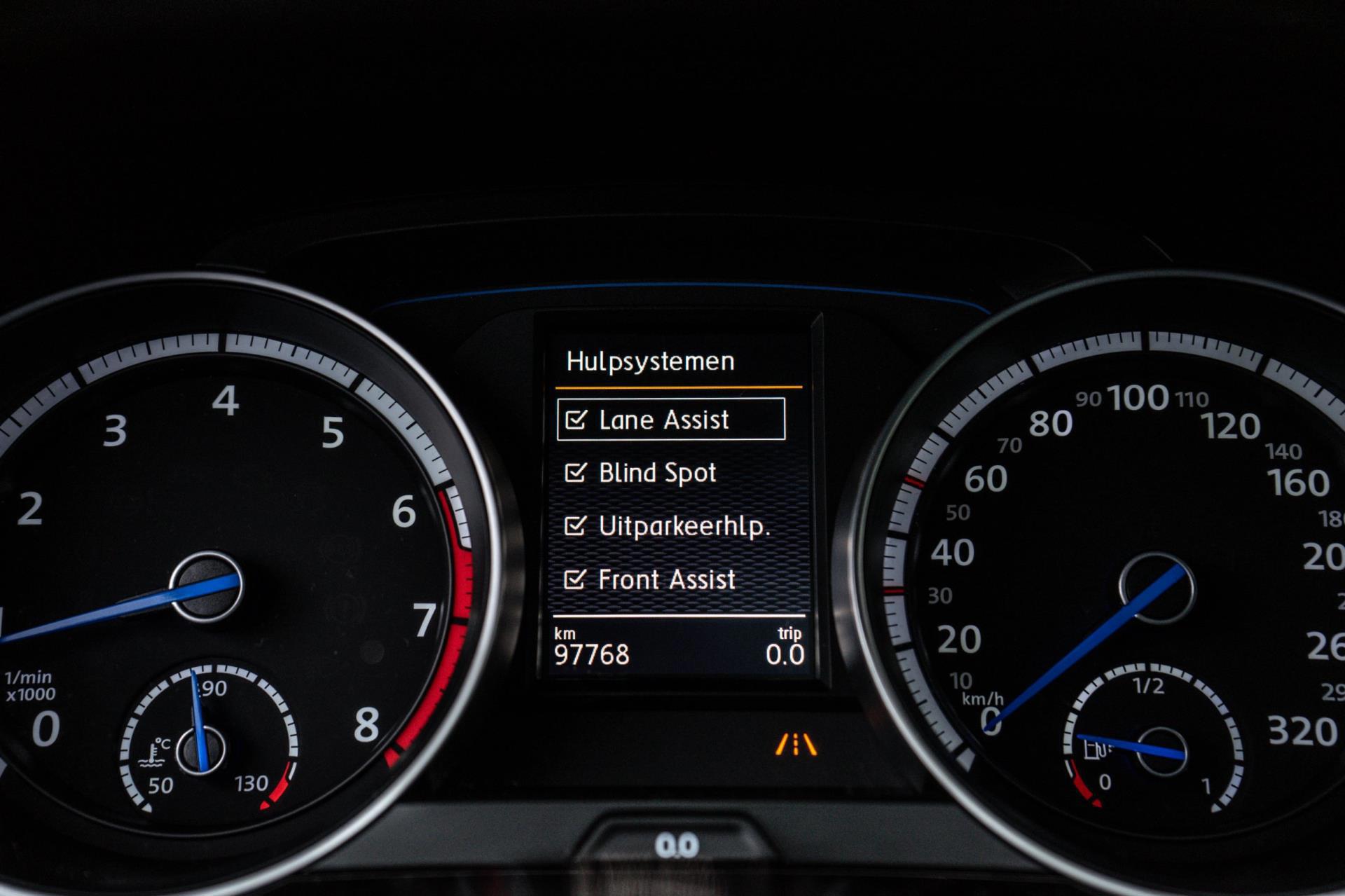 Volkswagen Golf 2.0 TSI R 4Motion (2016), foto 22