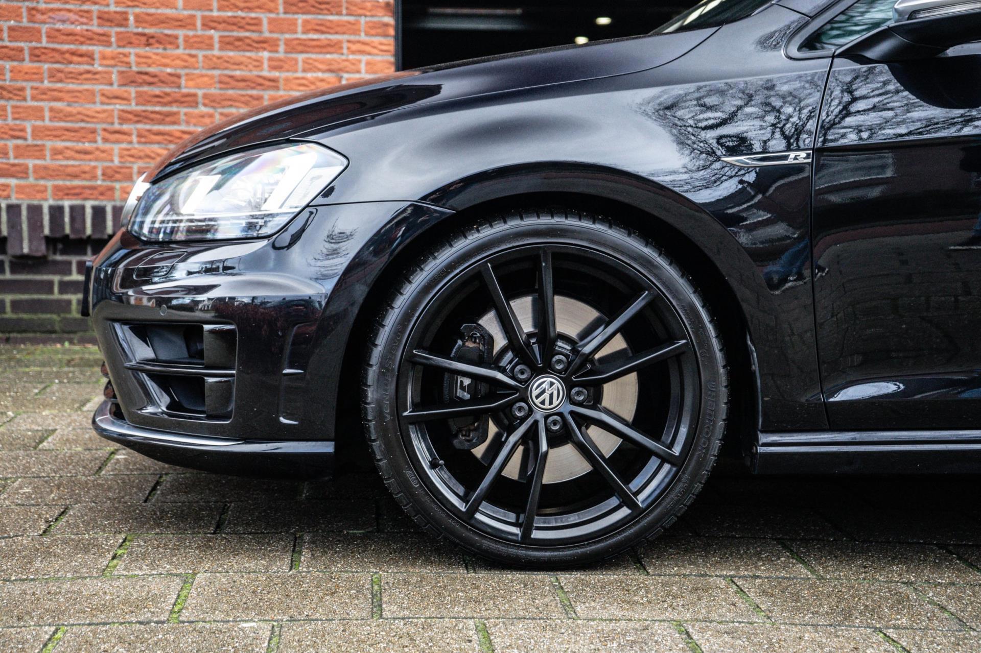 Volkswagen Golf 2.0 TSI R 4Motion (2016), foto 6