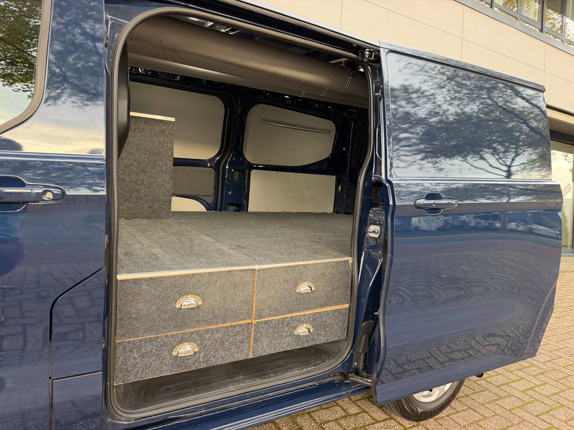 Ford Transit Custom 320 2.0 TDCI L1H1 Limited (2024), foto 14