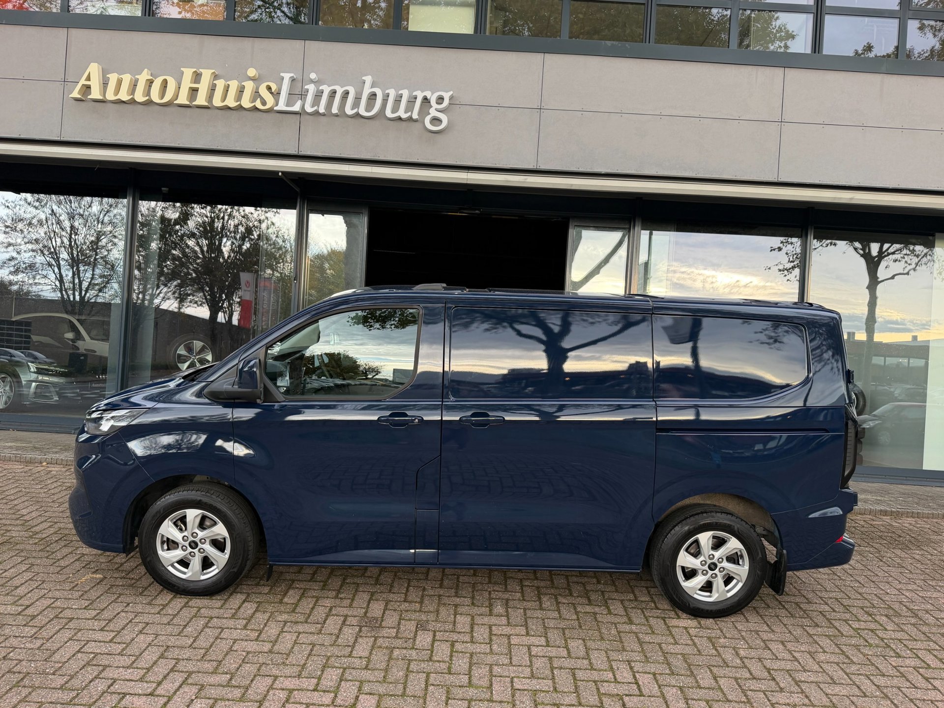 Ford Transit Custom 320 2.0 TDCI L1H1 Limited (2024), foto 25