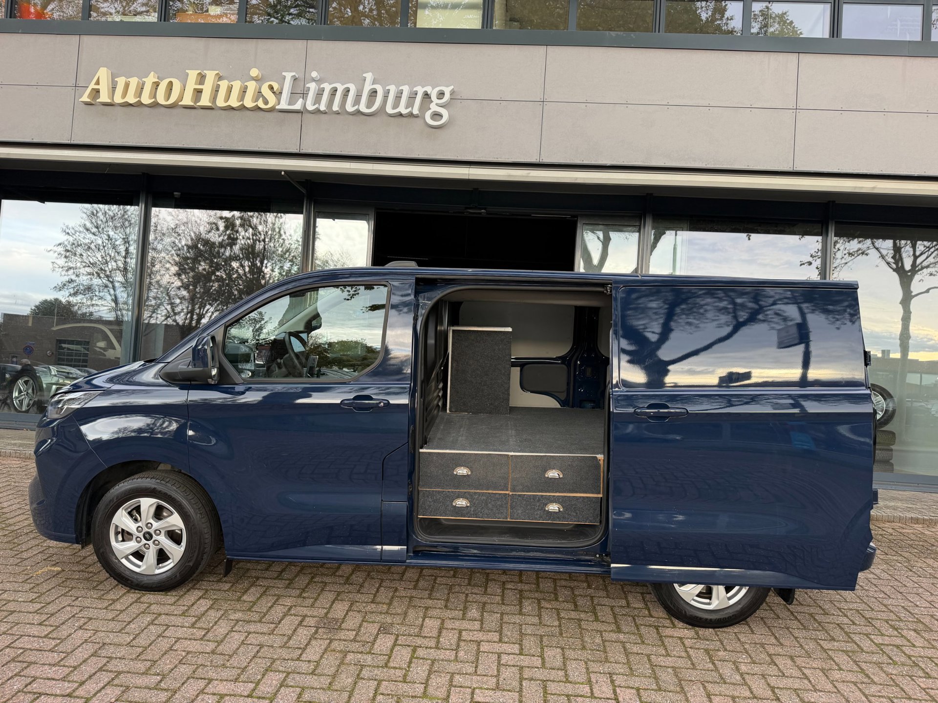 Ford Transit Custom 320 2.0 TDCI L1H1 Limited (2024), foto 26