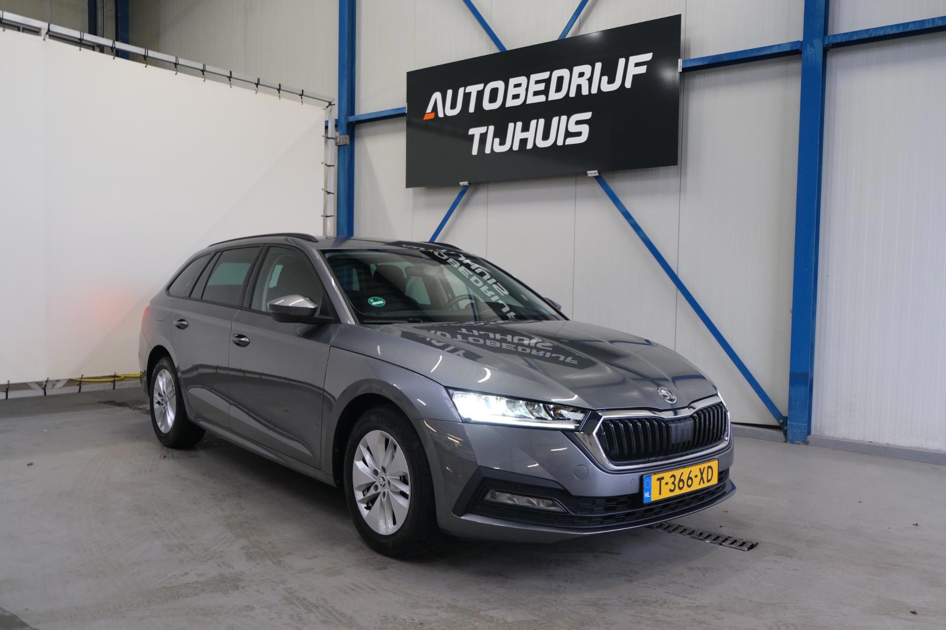Skoda Octavia Combi 1.0 e-TSI Ambition (2023), foto 1