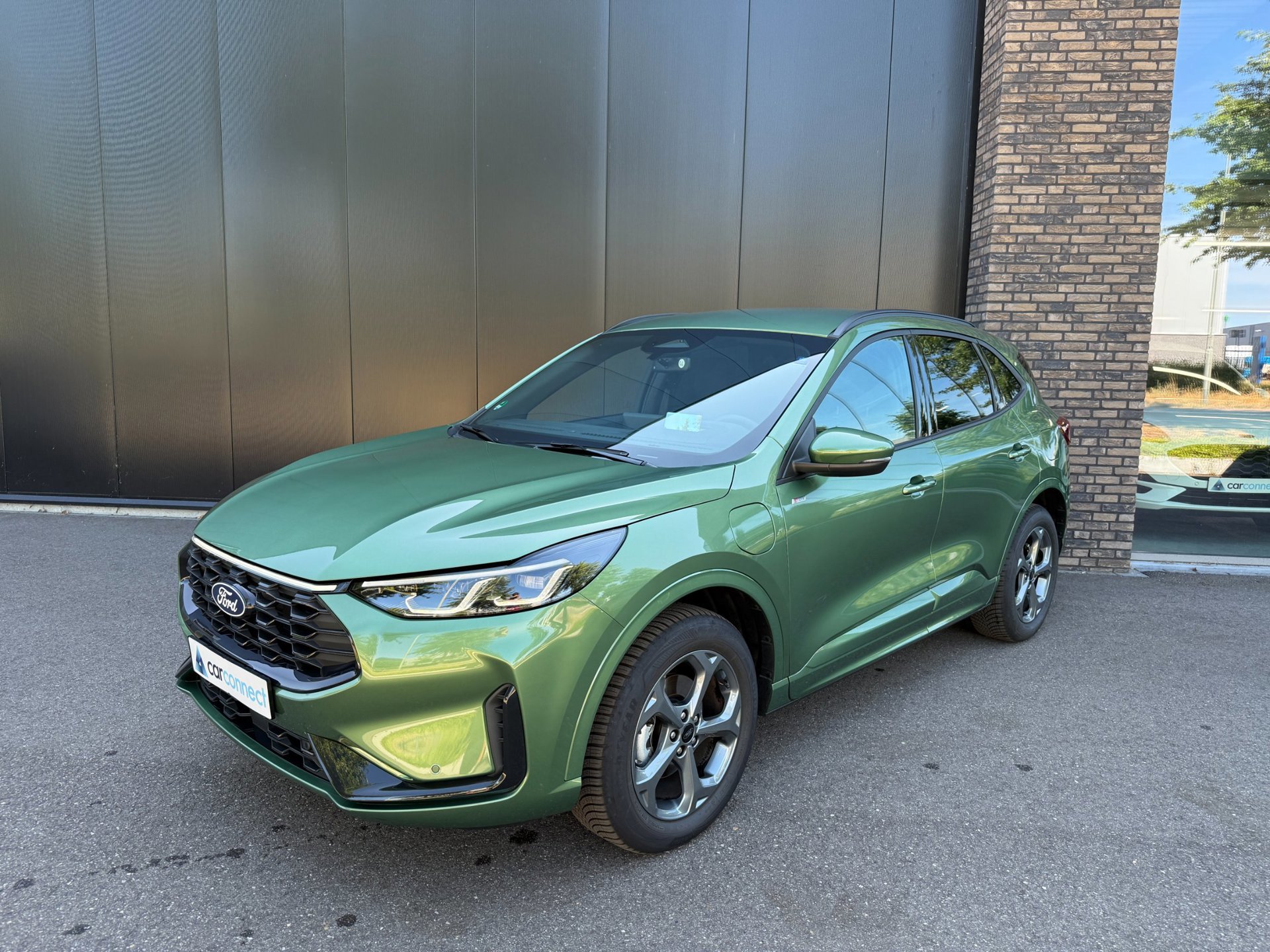 Ford Kuga 2.5 243pk PHEV ST-Line (2026), foto 1