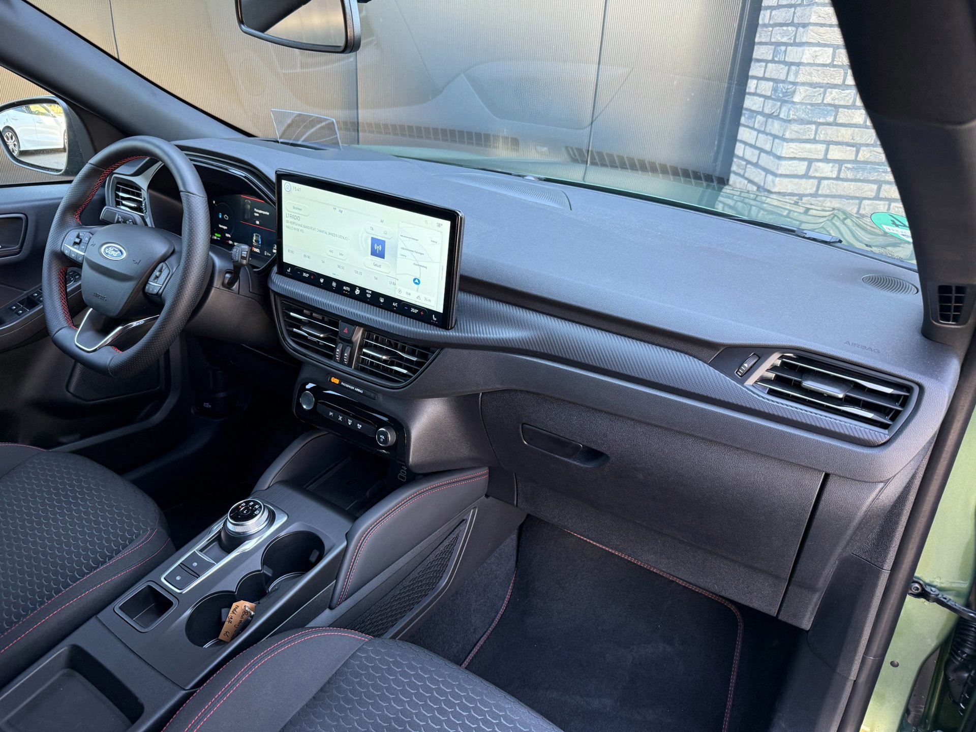 Ford Kuga 2.5 243pk PHEV ST-Line (2026), foto 26