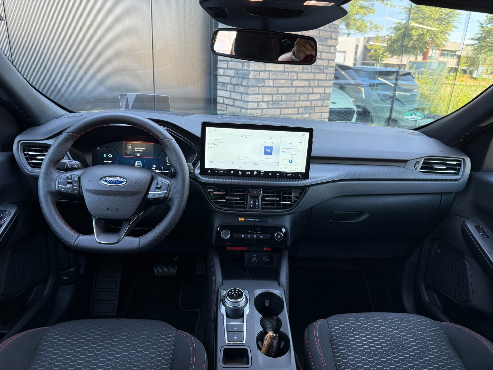 Ford Kuga 2.5 243pk PHEV ST-Line (2026), foto 27