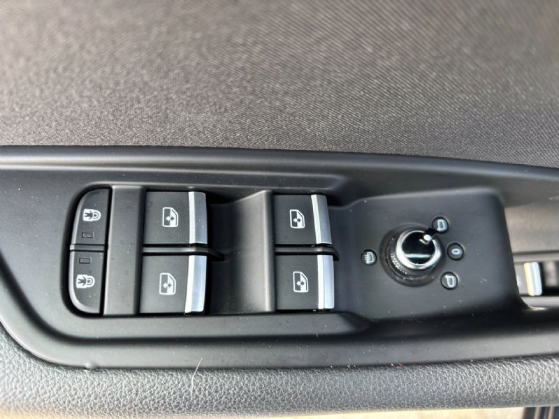 Audi A4 Avant 35 TFSI Business Edition ELEC.AKLEP (2021), foto 23