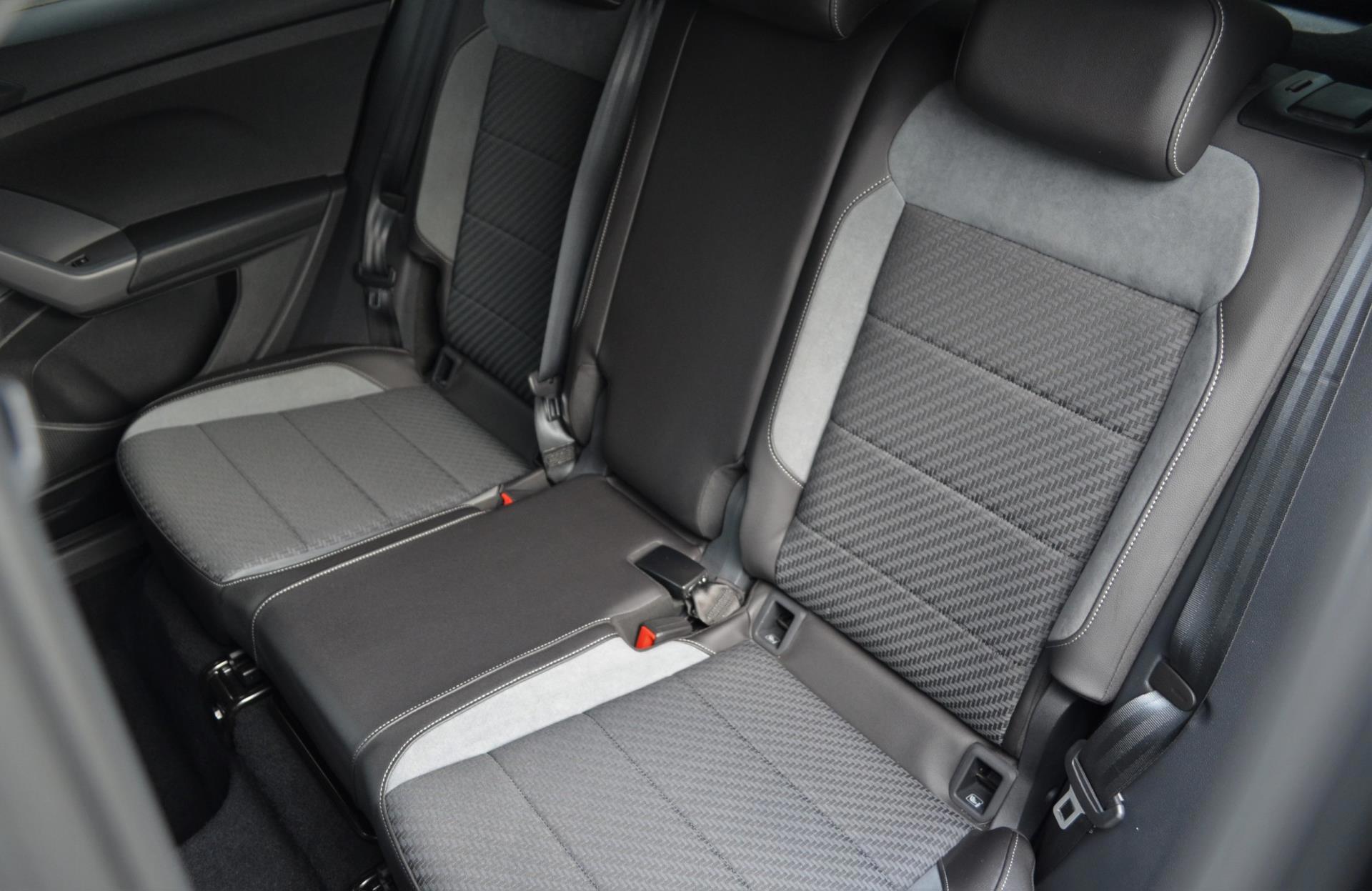 Volkswagen T-Cross 1.0 TSI Style (2019), foto 23