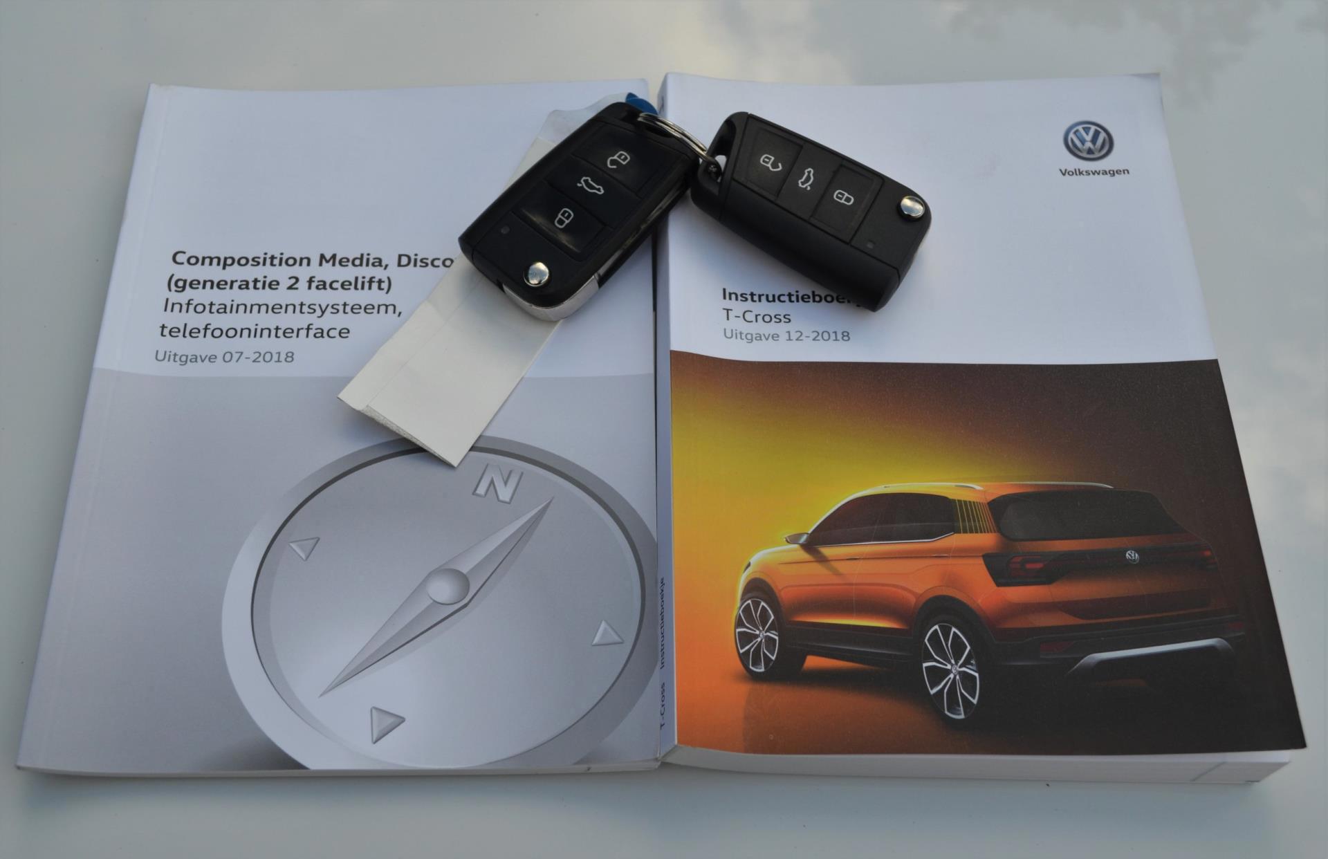 Volkswagen T-Cross 1.0 TSI Style (2019), foto 31