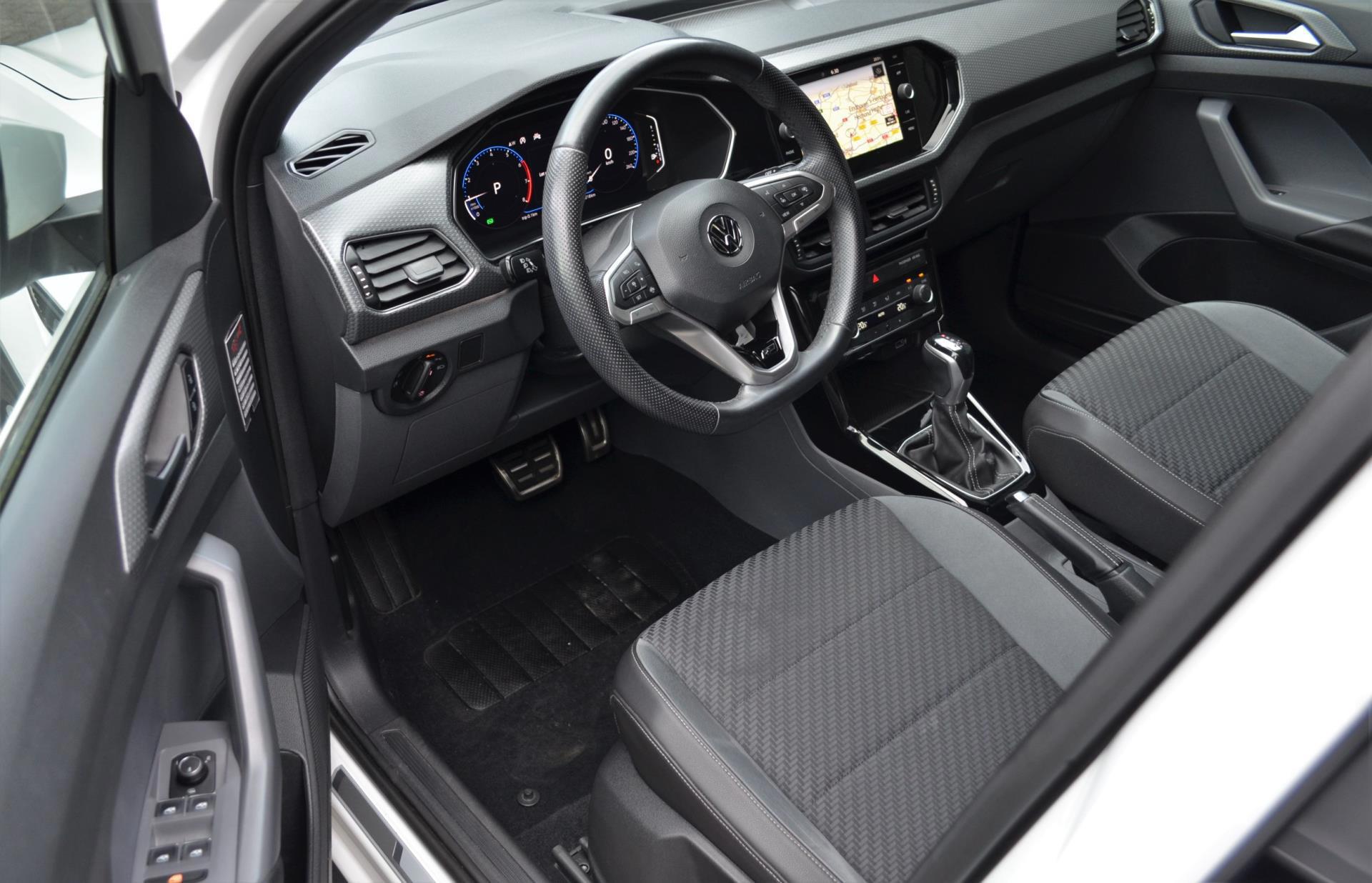 Volkswagen T-Cross 1.0 TSI Style (2019), foto 8