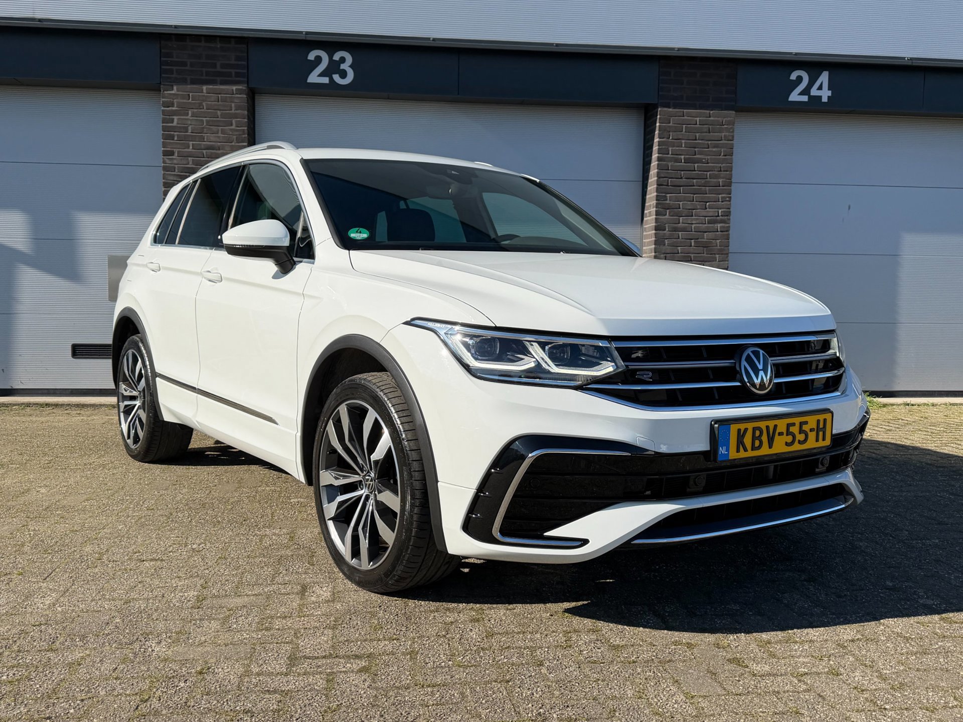 Volkswagen Tiguan 1.4 TSI eHybrid R-Line Business (2022), foto 2