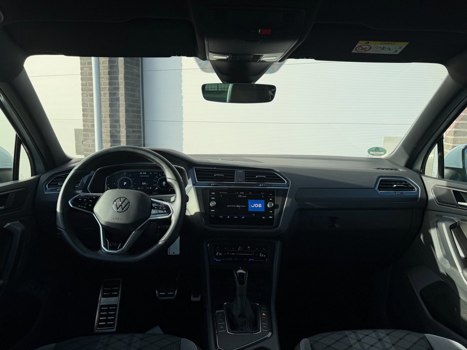 Volkswagen Tiguan 1.4 TSI eHybrid R-Line Business (2022), foto 13