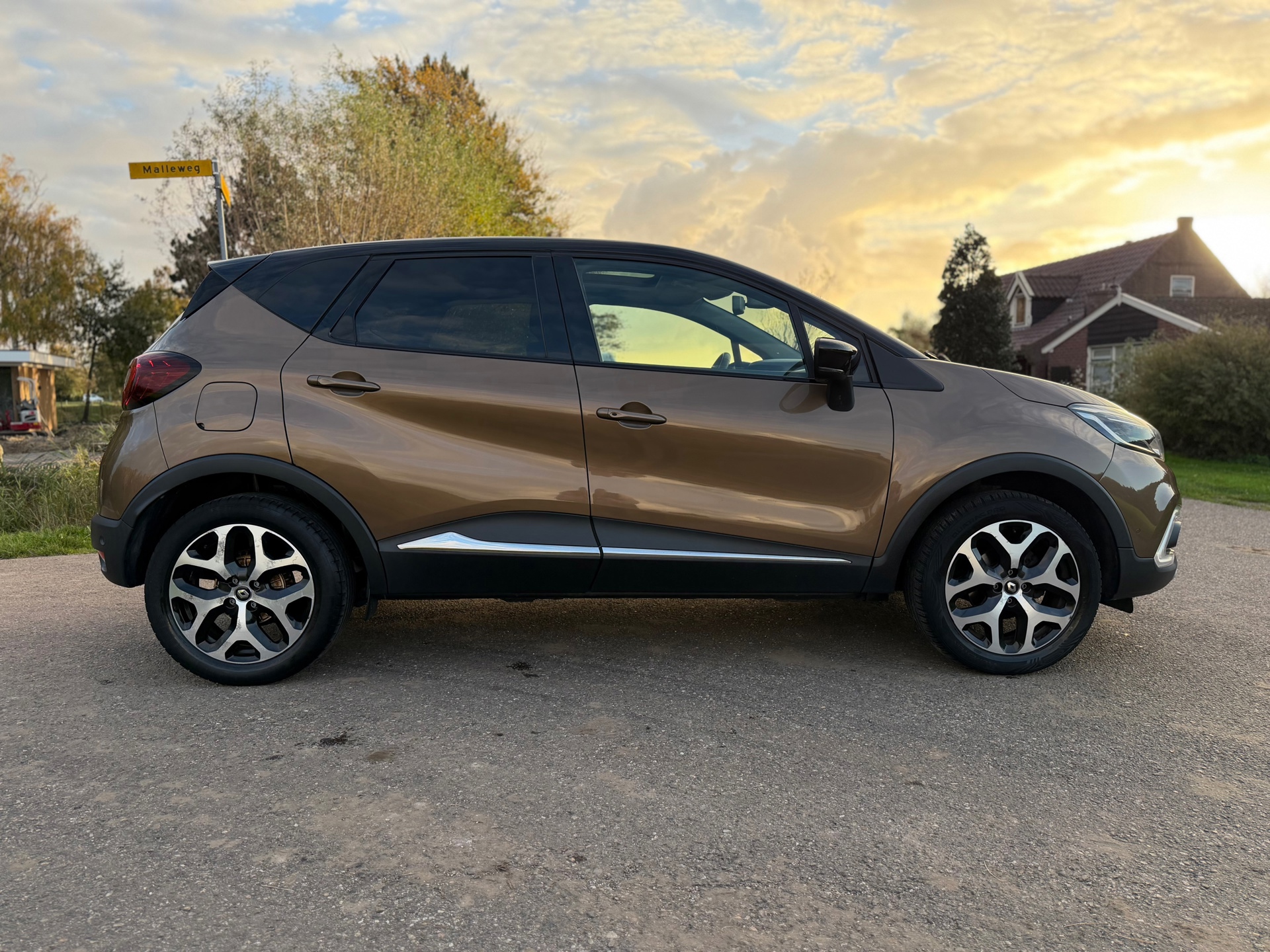 Renault Captur 0.9 TCe Intens (2017), foto 6