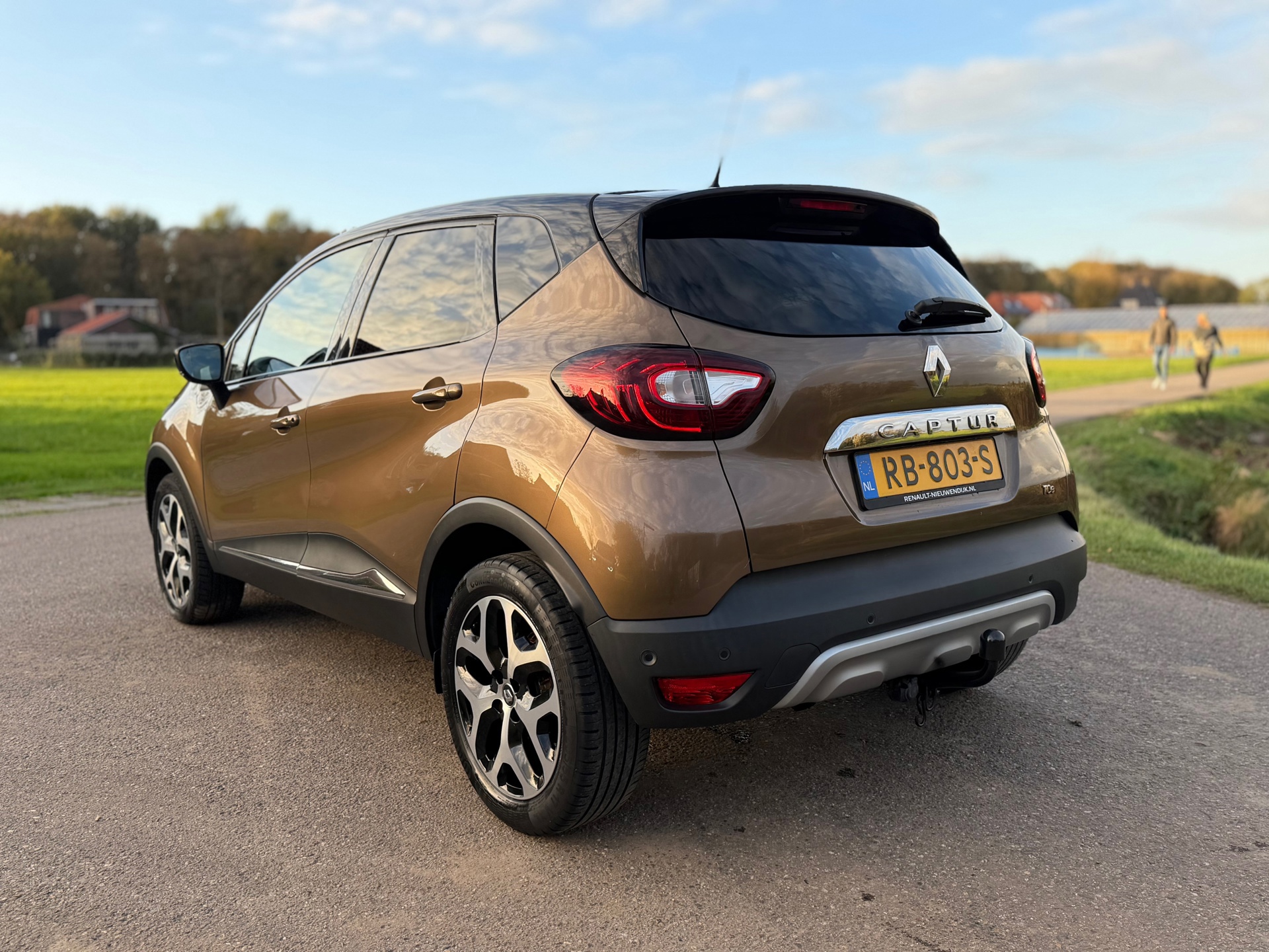 Renault Captur 0.9 TCe Intens (2017), foto 8