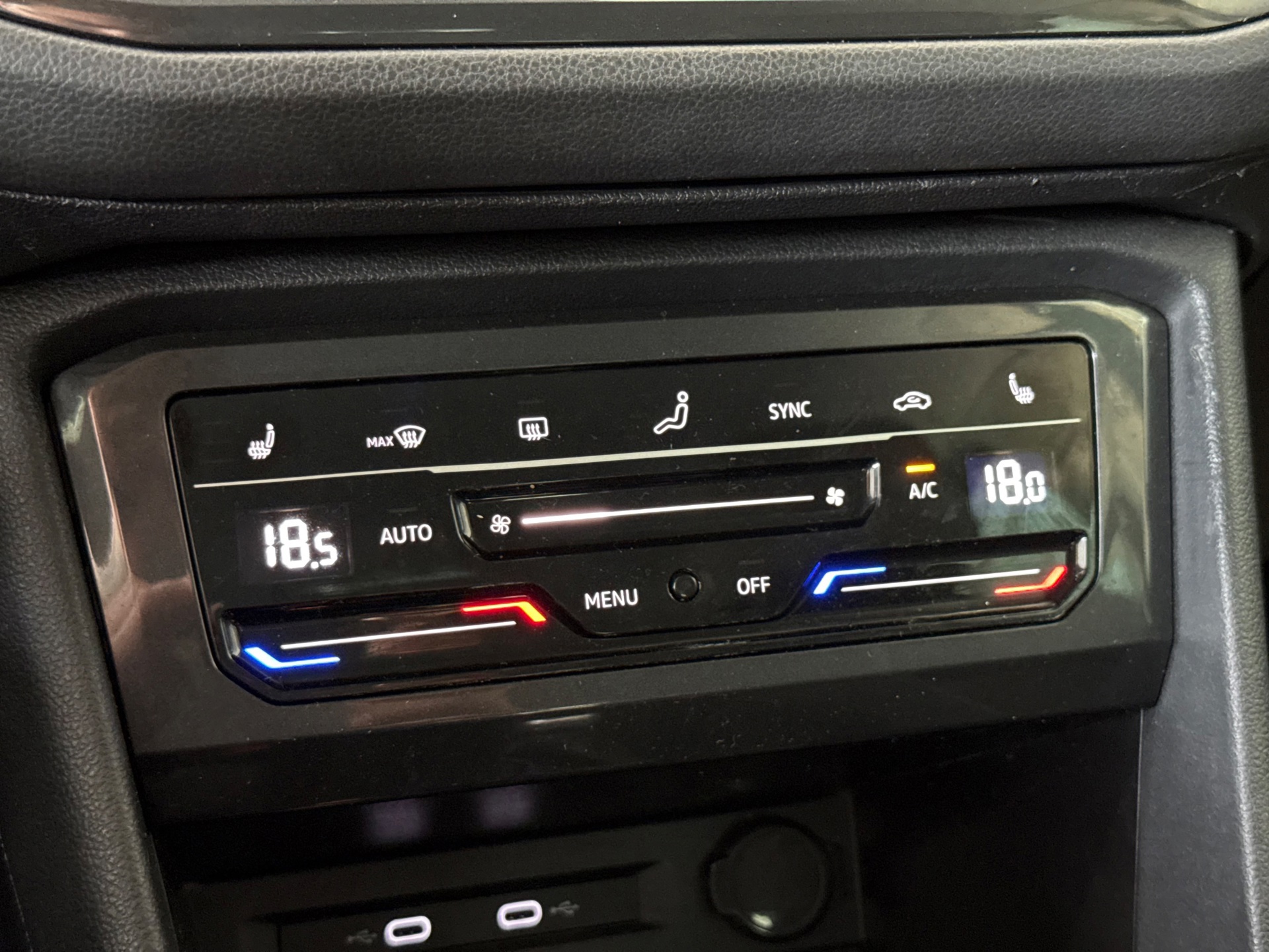 Volkswagen Tiguan 1.5 TSI Highline (2021), foto 14