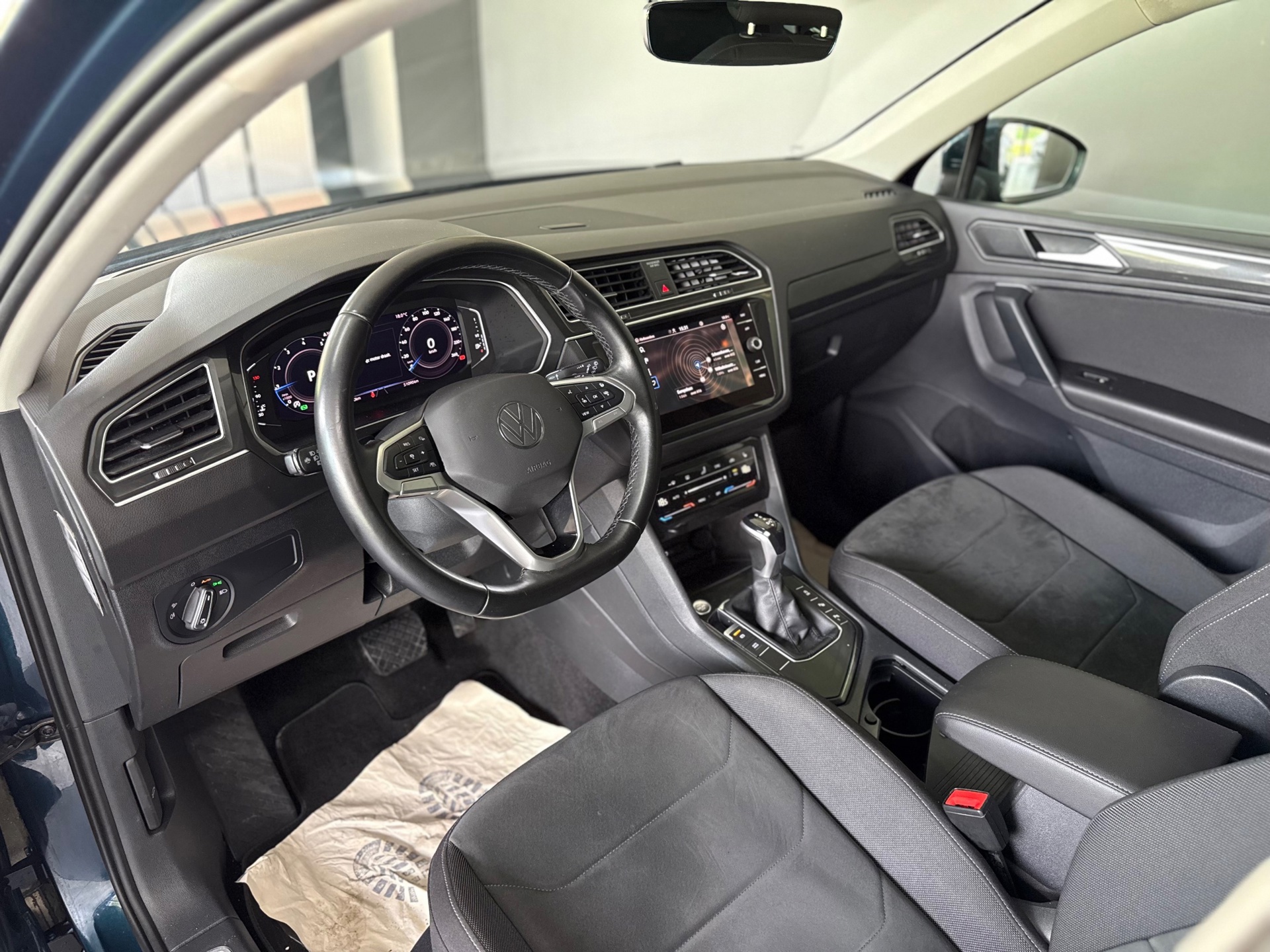 Volkswagen Tiguan 1.5 TSI Highline (2021), foto 24