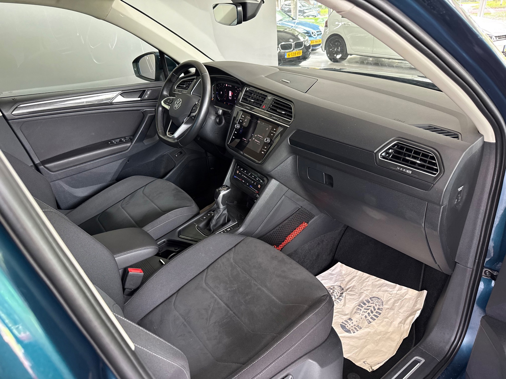 Volkswagen Tiguan 1.5 TSI Highline (2021), foto 10