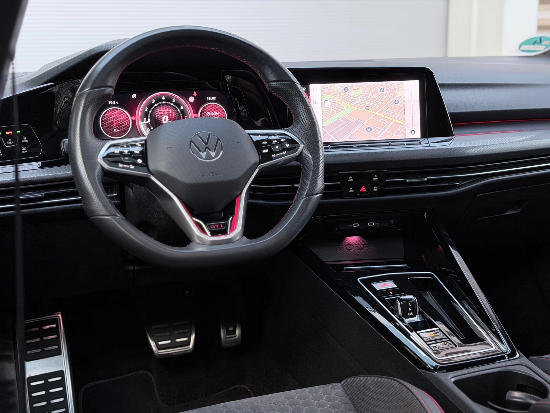 Volkswagen Golf 2.0 TSI Clubsport Akra (2023), foto 12