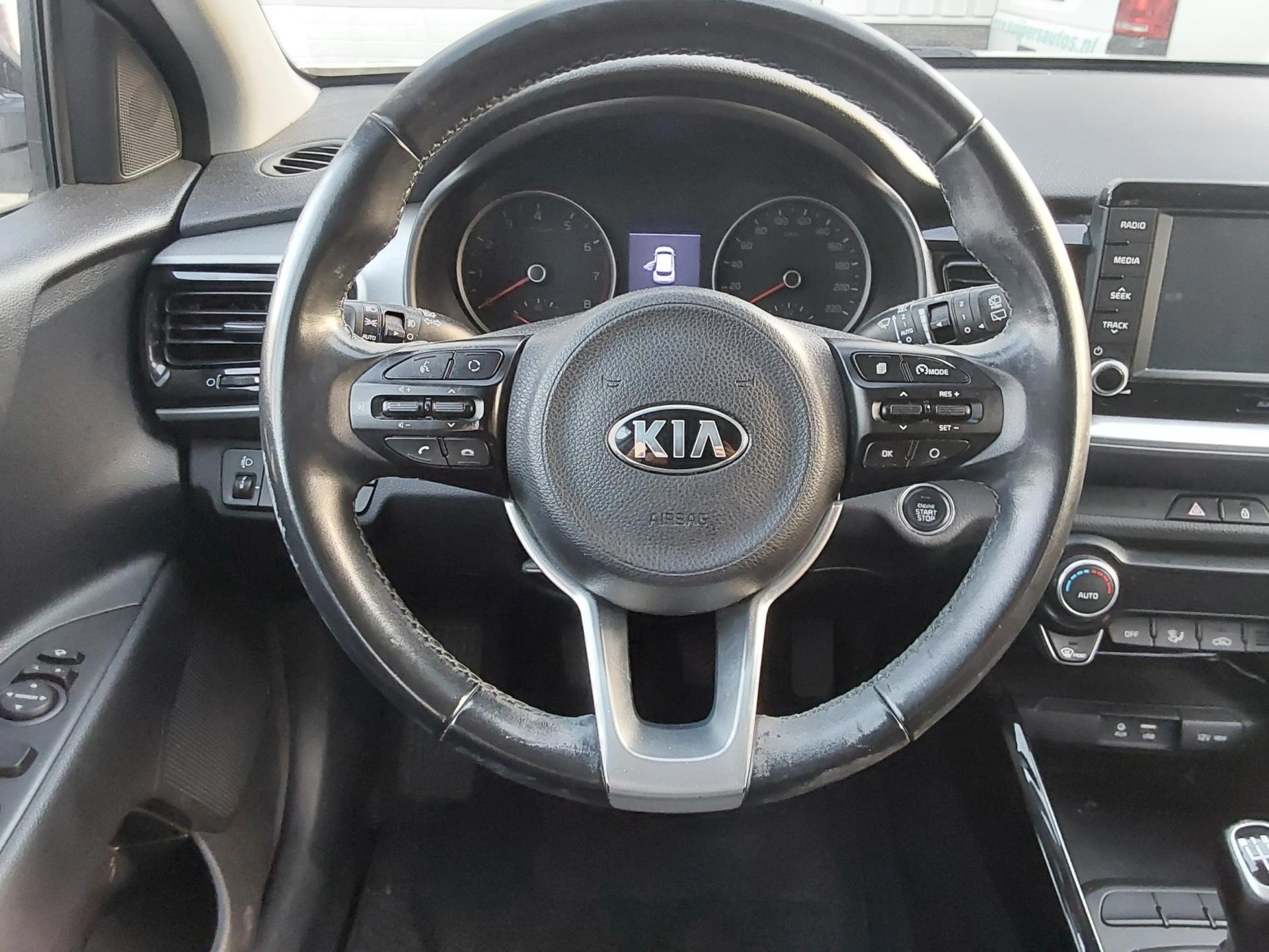 Kia Stonic 1.0 T-GDi DynamicLine (2018), foto 12