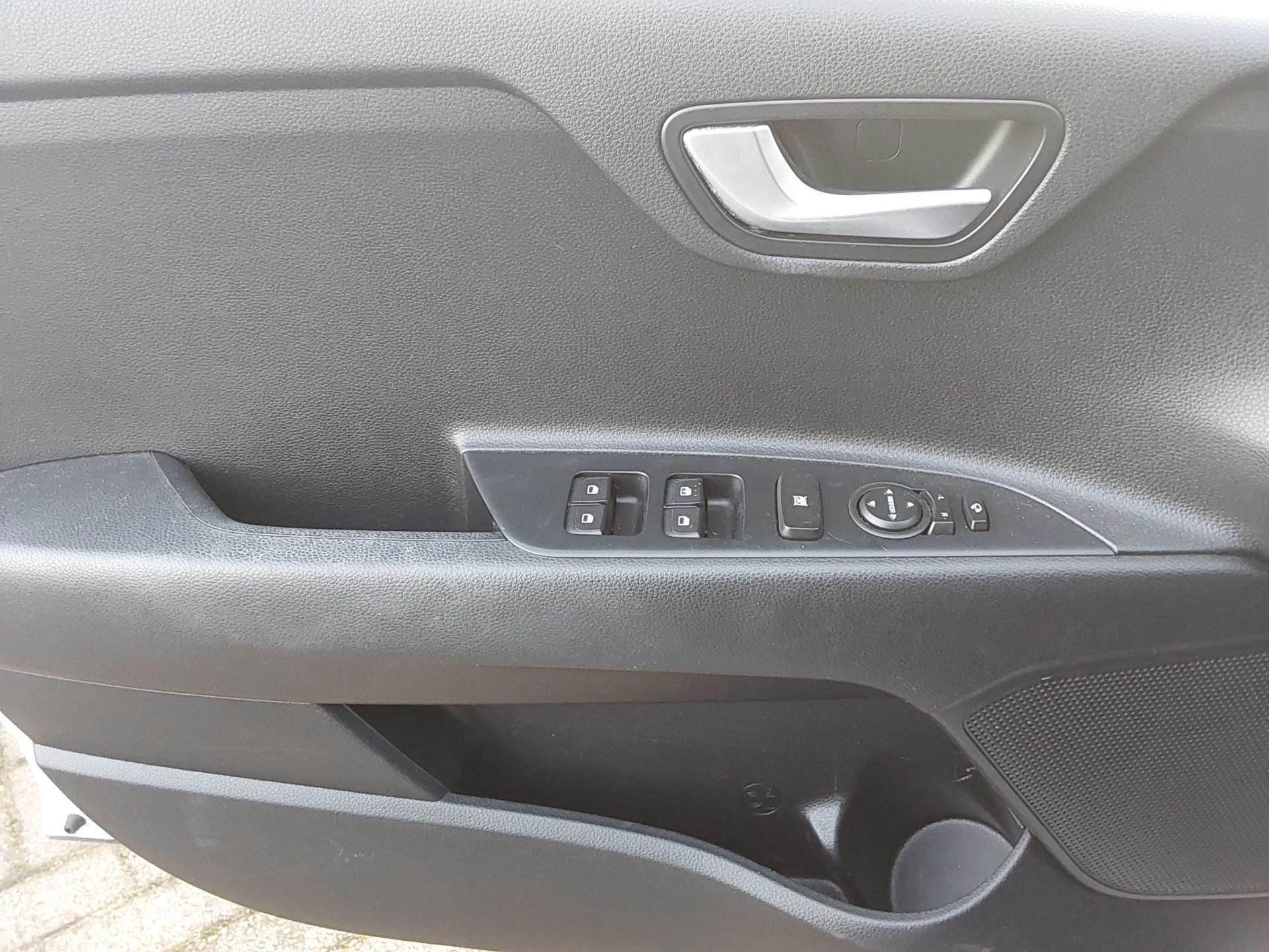 Kia Stonic 1.0 T-GDi DynamicLine (2018), foto 13