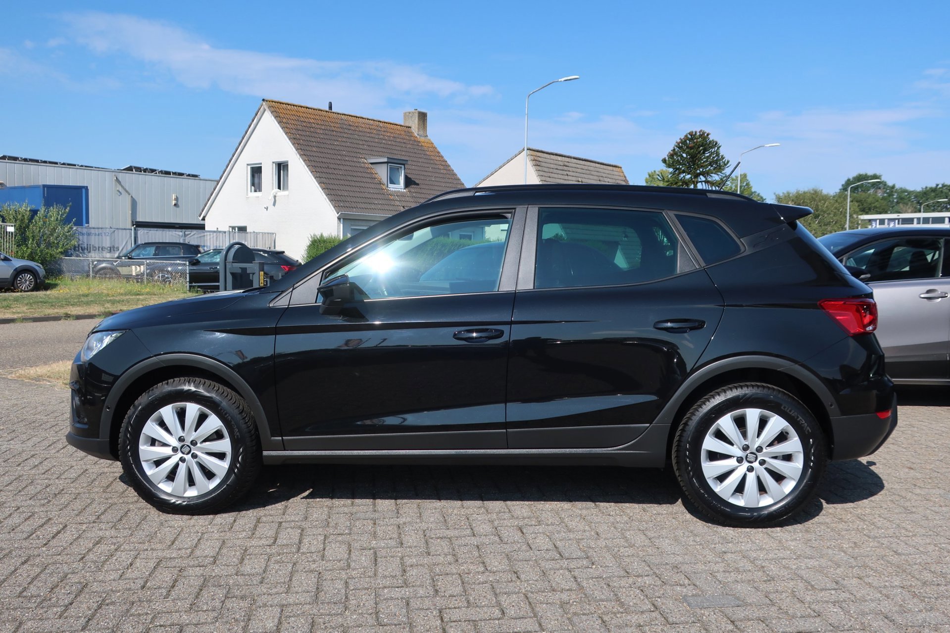 Seat Arona 1.0 TSI Style Business Int. 2e (2018), foto 4