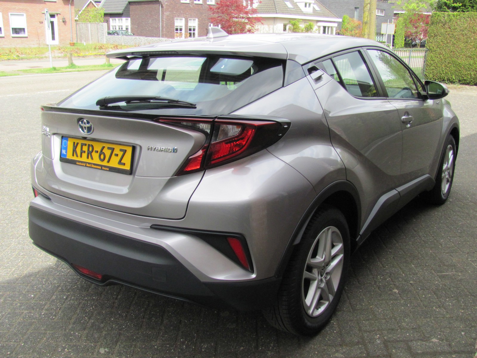 Toyota C-HR 1.8 Hybrid Bi-Tone Plus Apple Car PLay (2020), foto 4