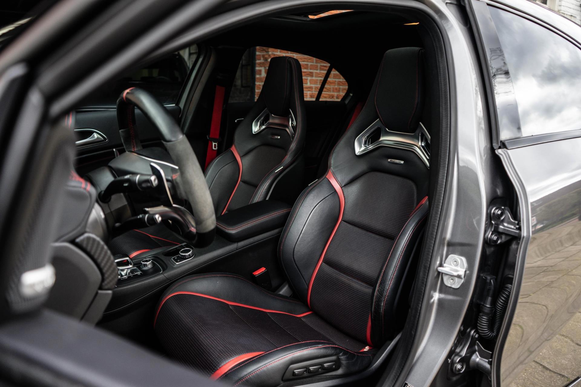 Mercedes-Benz A-klasse AMG 45 4MATIC (2016), foto 12