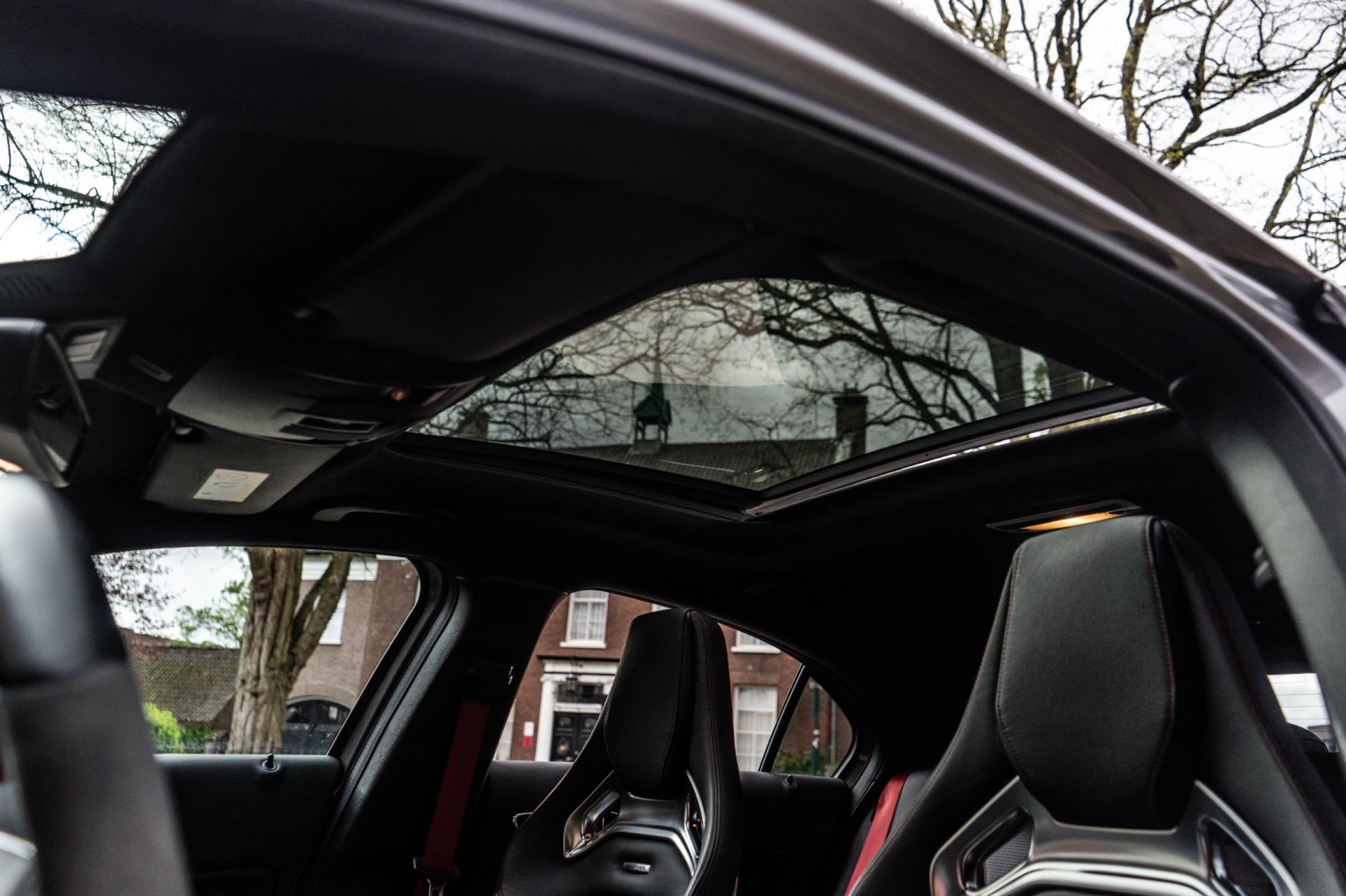Mercedes-Benz A-klasse AMG 45 4MATIC (2016), foto 17