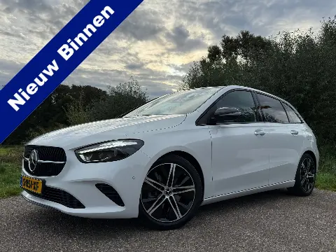 Mercedes-Benz B-klasse 180 Luxury Line (2023)