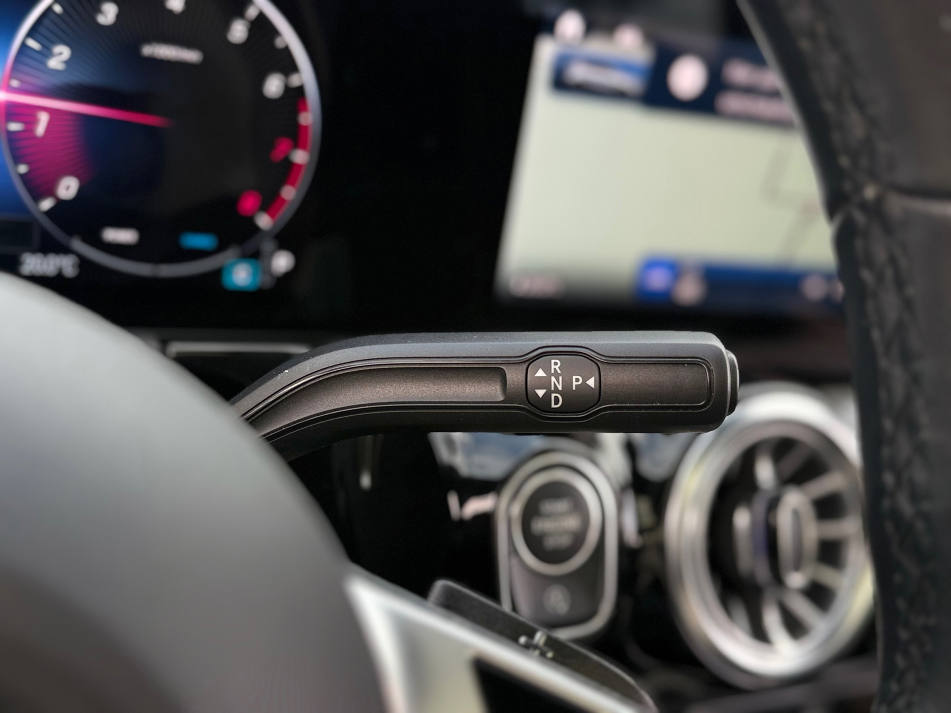 Mercedes-Benz B-klasse 180 Luxury Line (2023), foto 16