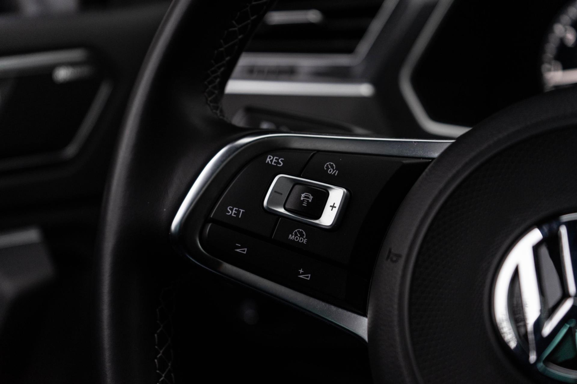 Volkswagen Tiguan 2.0 TSI 220PK 4Motion R Line (2017), foto 33