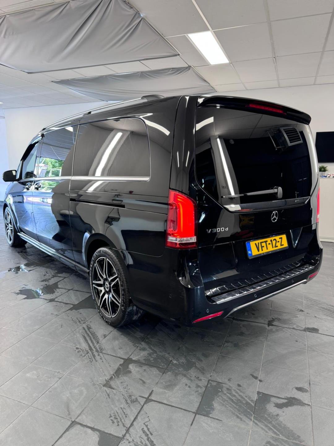 Mercedes-Benz V-klasse 300d Extra Lang DC Avantgarde Edition (2020), foto 3