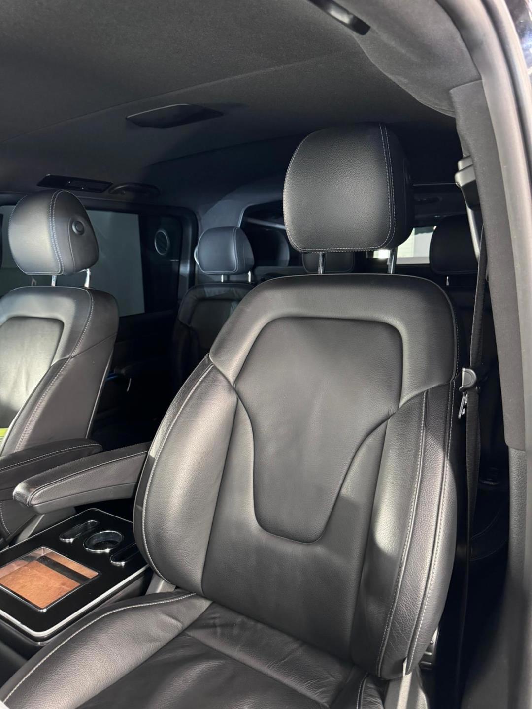 Mercedes-Benz V-klasse 300d Extra Lang DC Avantgarde Edition (2020), foto 9