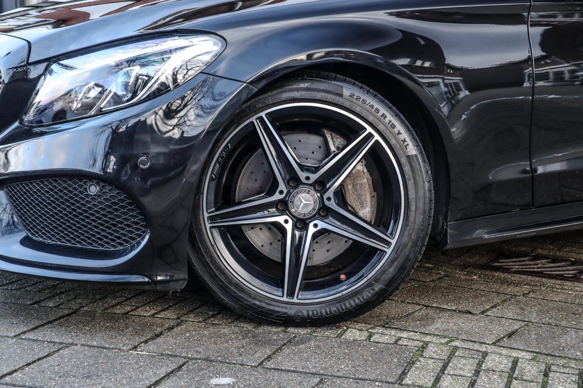 Mercedes-Benz C-klasse 250 AMG Night (2016), foto 3