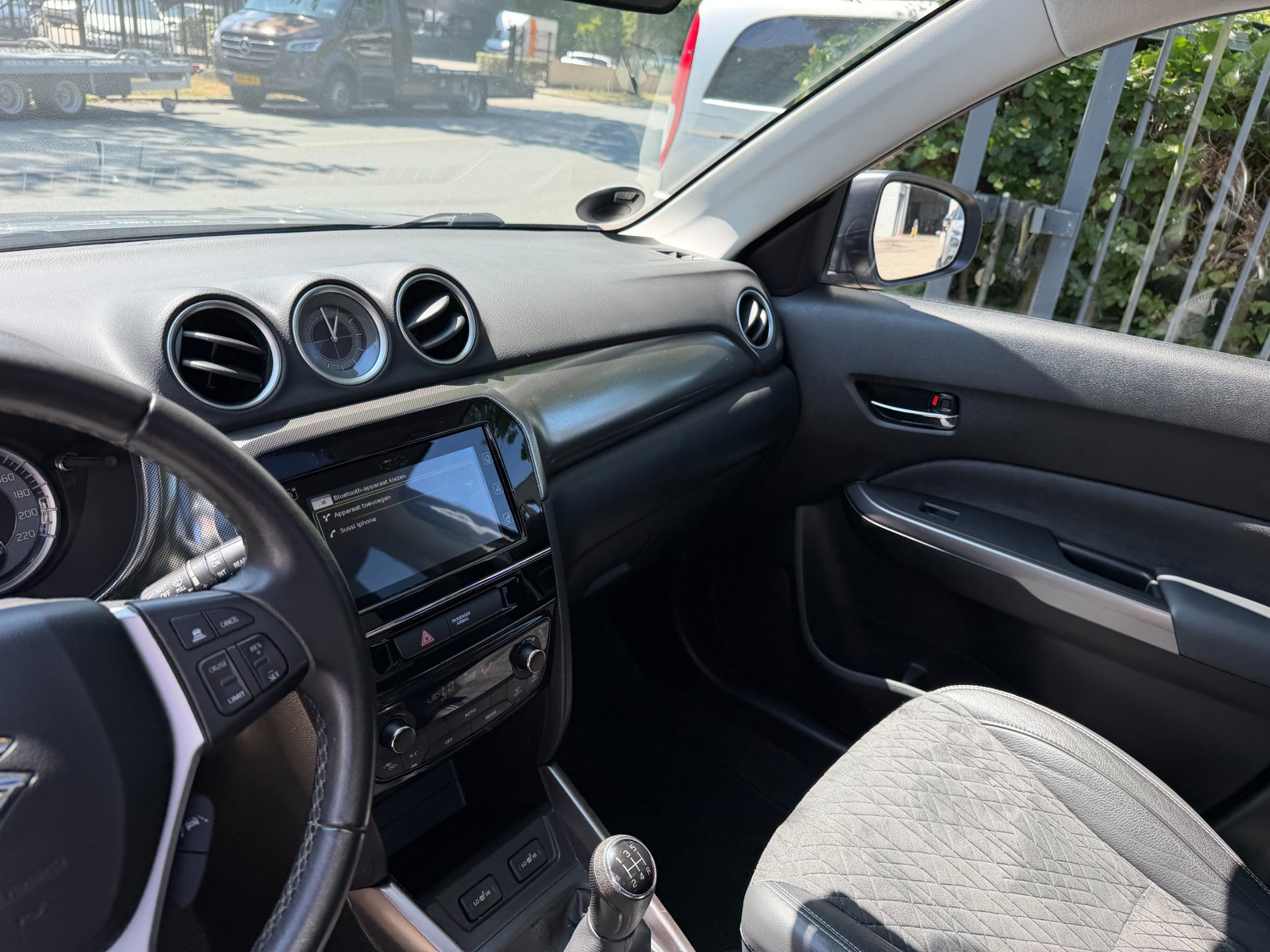 Suzuki Vitara 1.0 Boosterjet Comfort (2019), foto 28