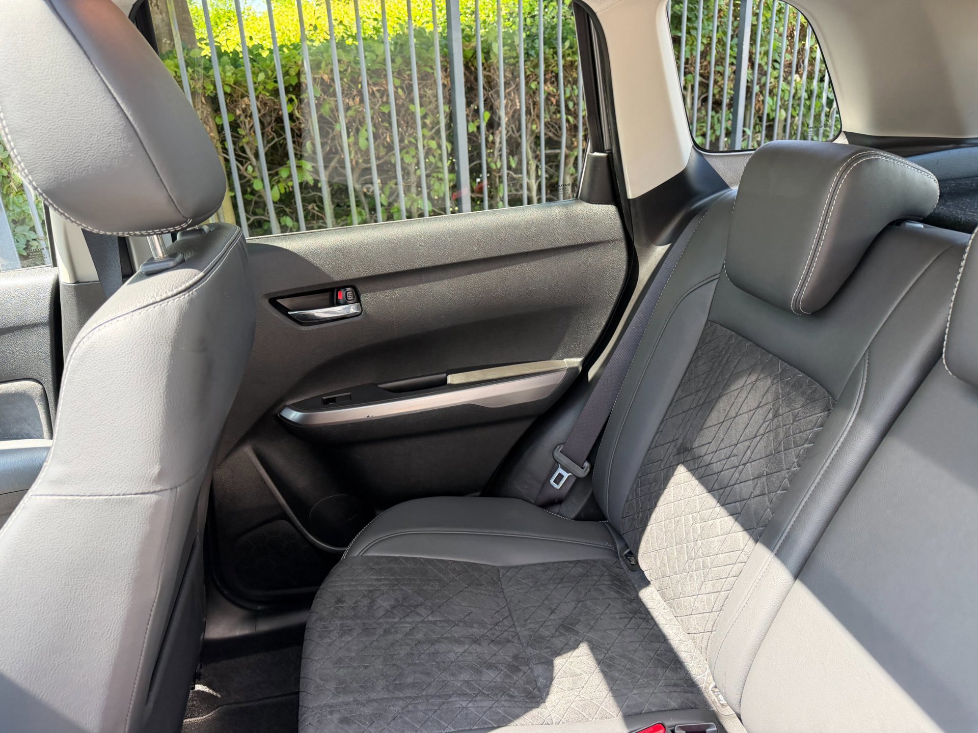 Suzuki Vitara 1.0 Boosterjet Comfort (2019), foto 40