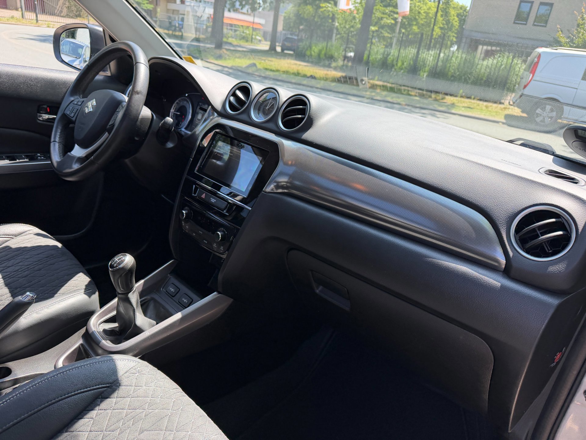 Suzuki Vitara 1.0 Boosterjet Comfort (2019), foto 67