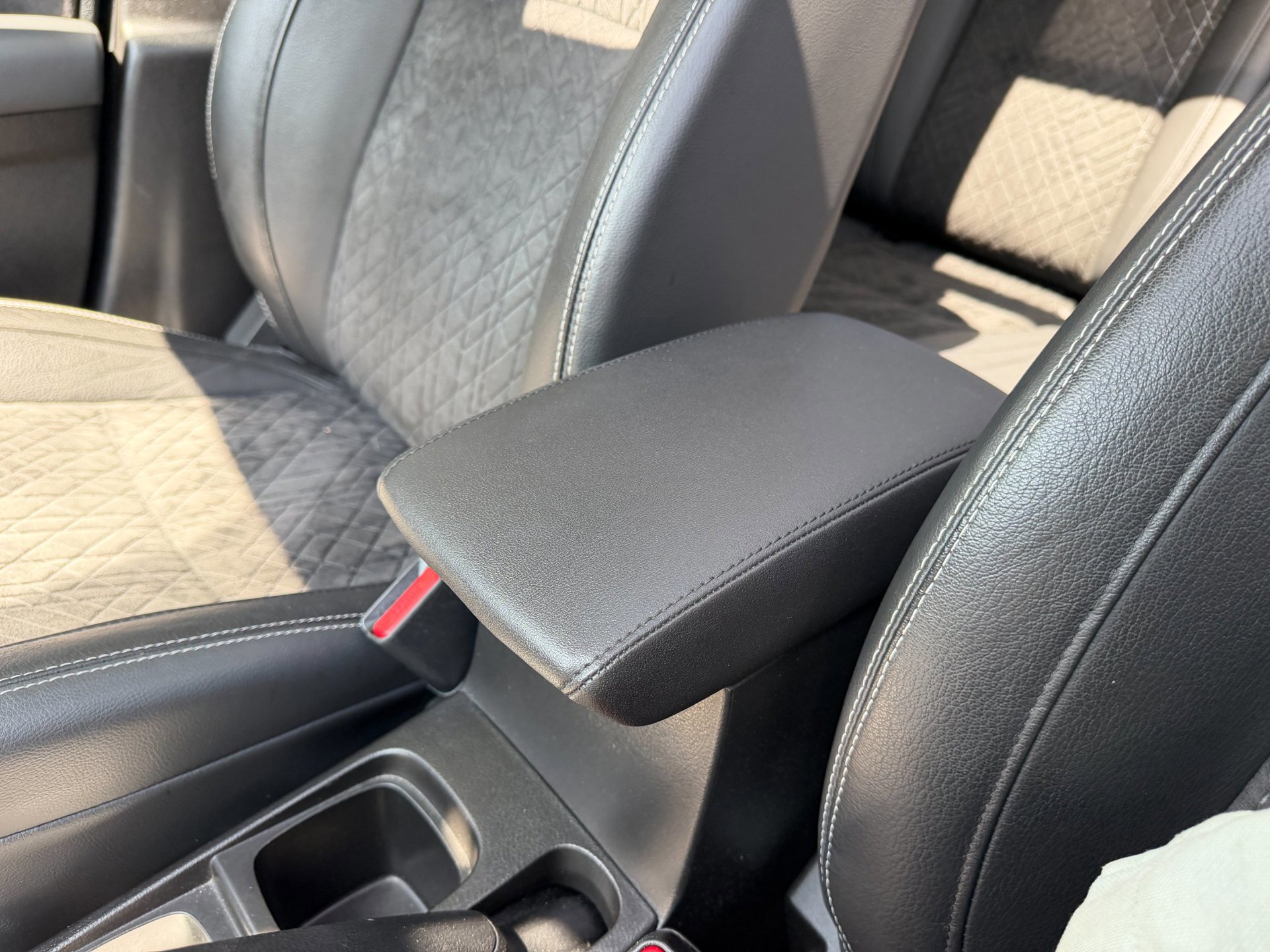Suzuki Vitara 1.0 Boosterjet Comfort (2019), foto 93