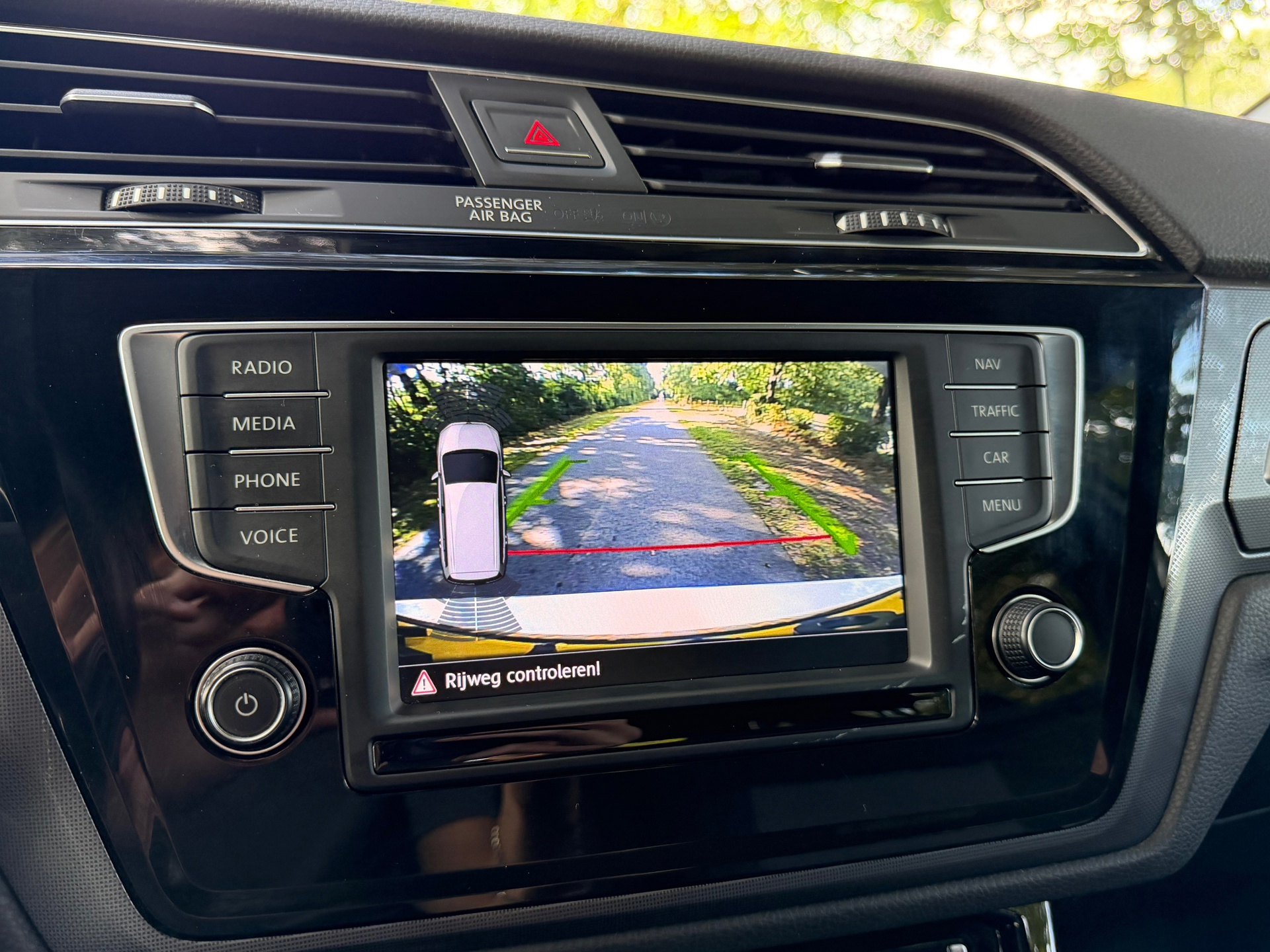 Volkswagen Touran 1.8 TSI R-Line (2016), foto 26