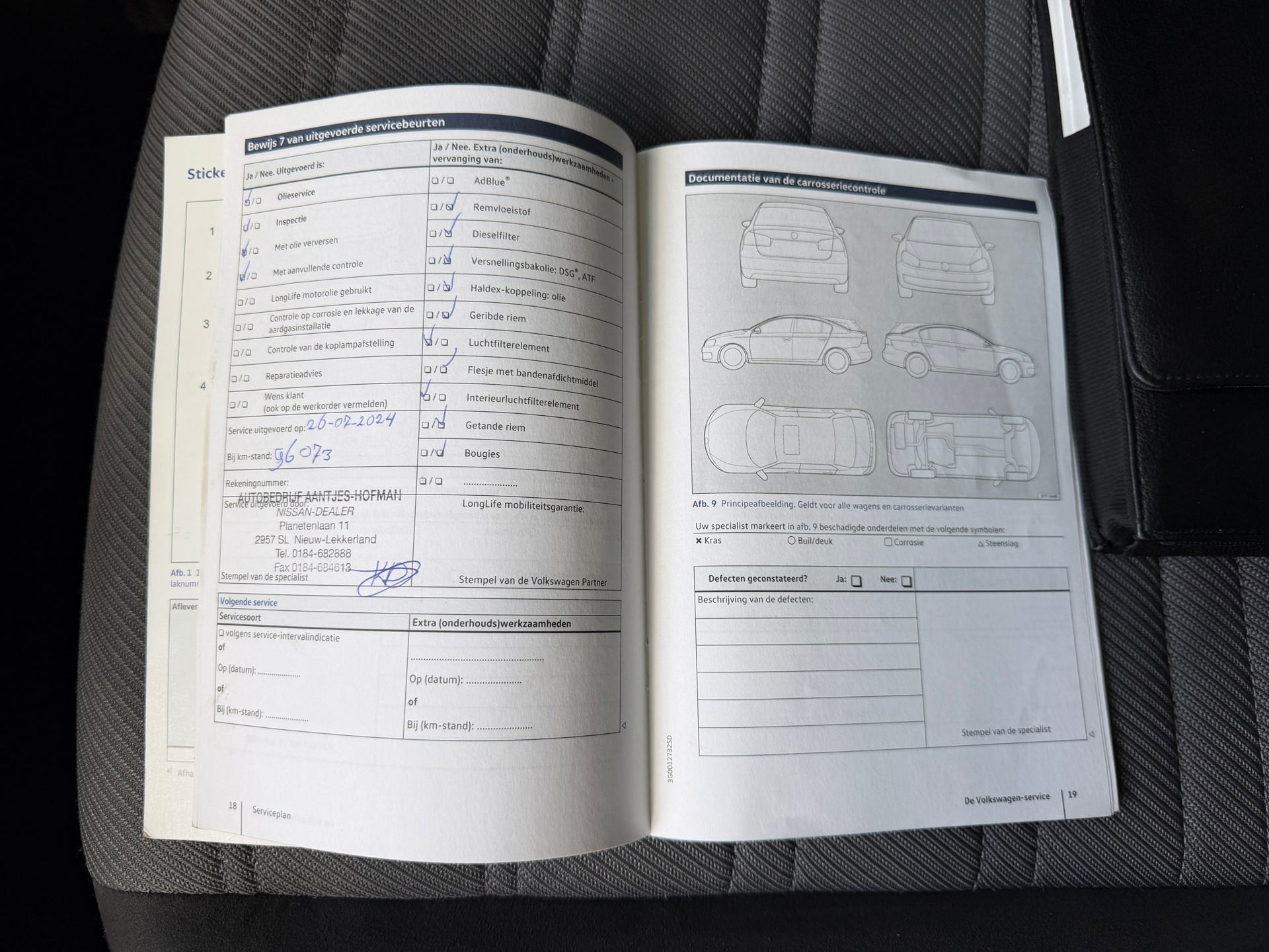 Volkswagen Touran 1.8 TSI R-Line (2016), foto 34