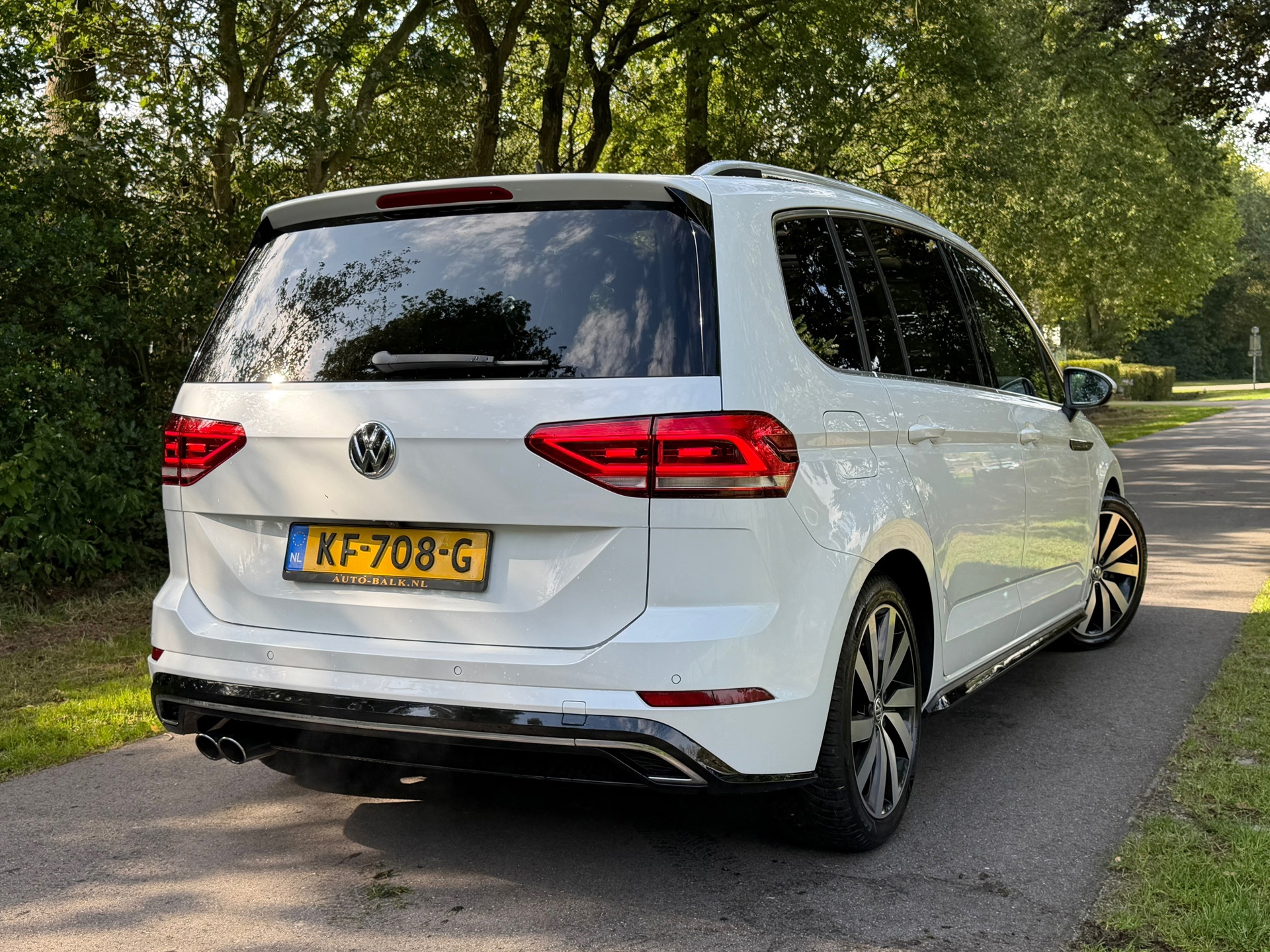 Volkswagen Touran 1.8 TSI R-Line (2016), foto 5