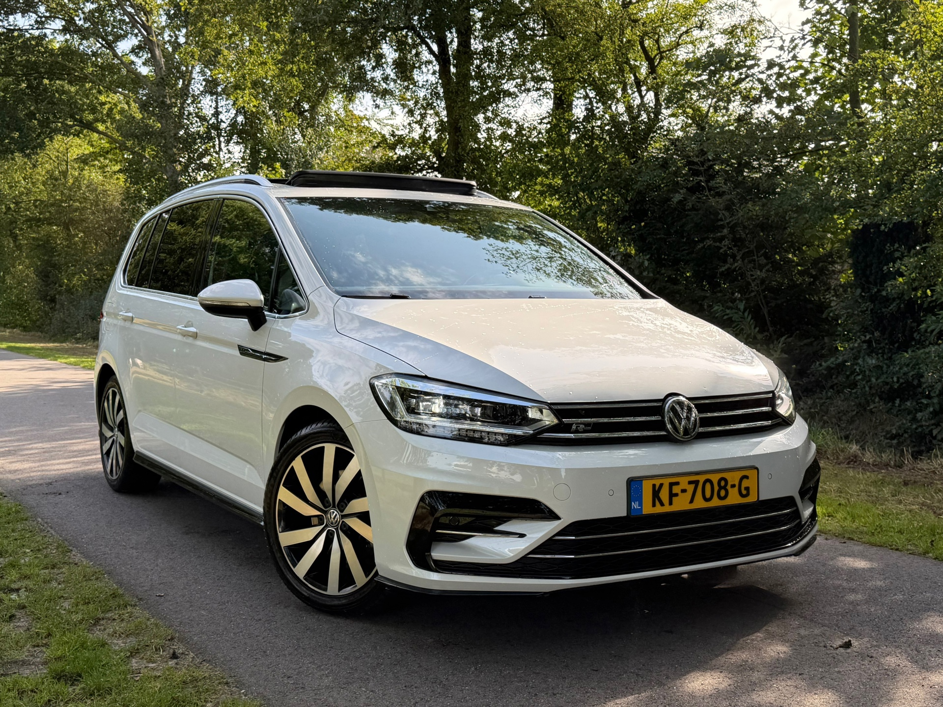 Volkswagen Touran 1.8 TSI R-Line (2016), foto 7