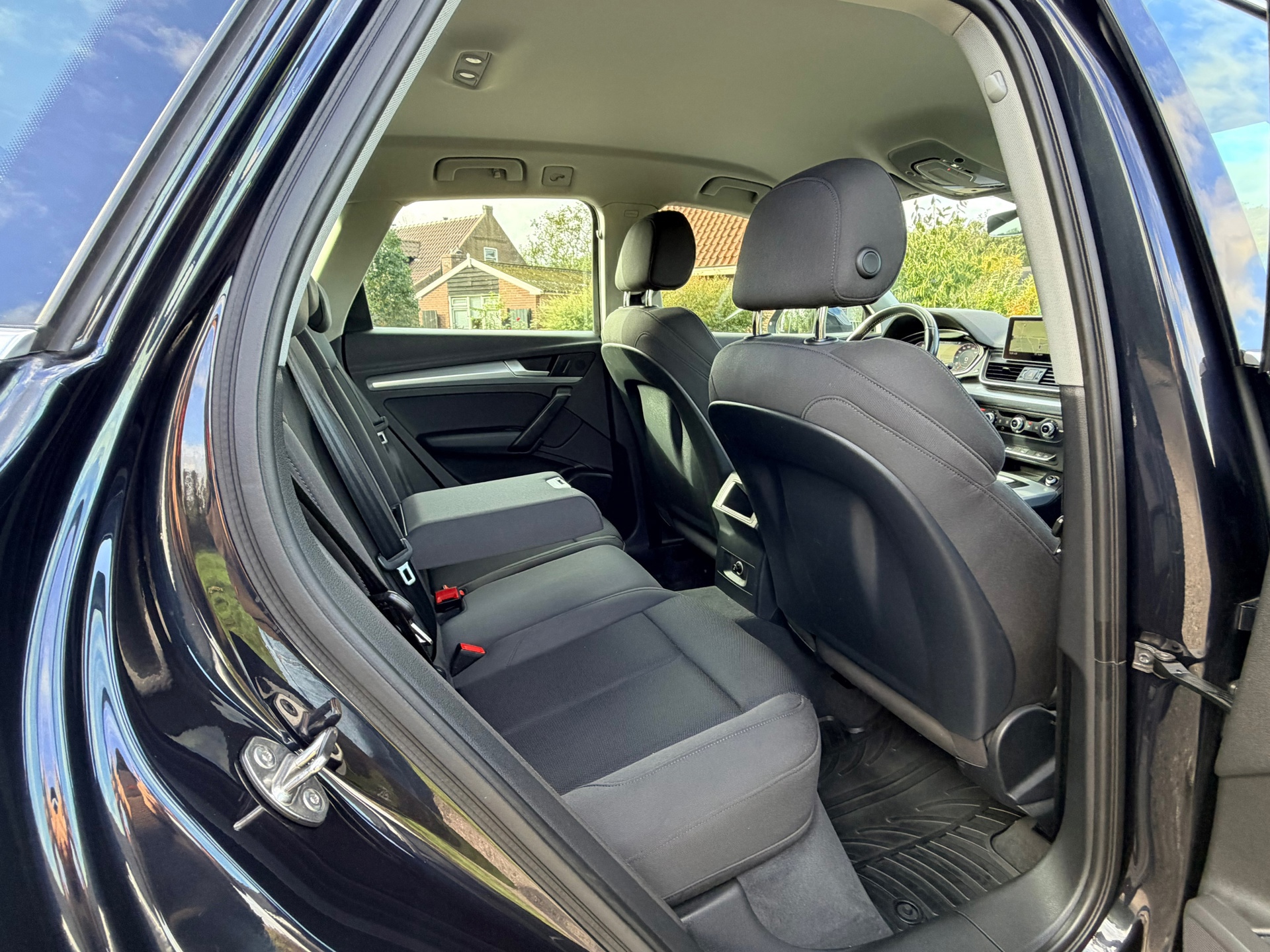 Audi Q5 2.0 TDI quattro Design Pro Line (2017), foto 12
