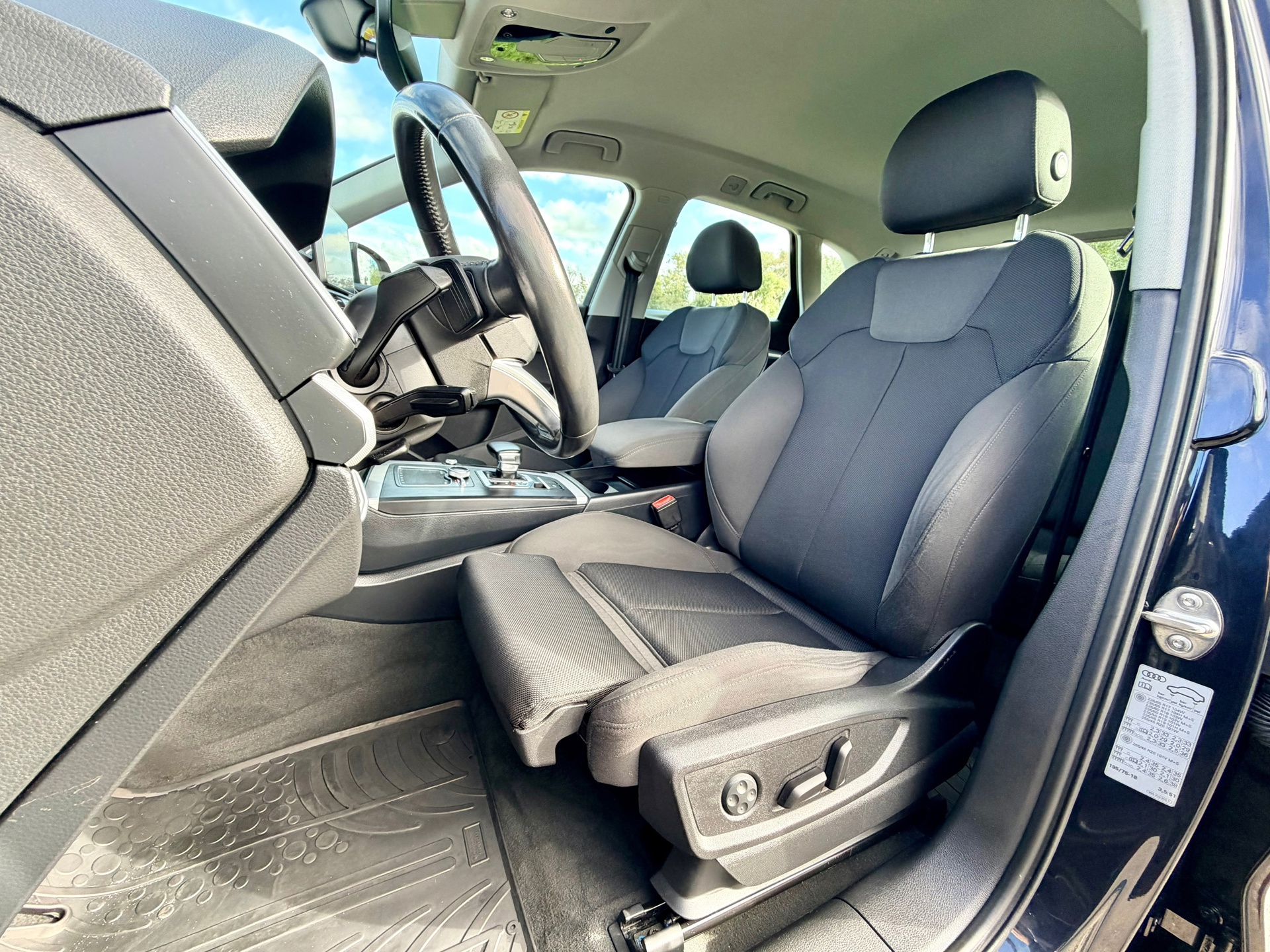 Audi Q5 2.0 TDI quattro Design Pro Line (2017), foto 14