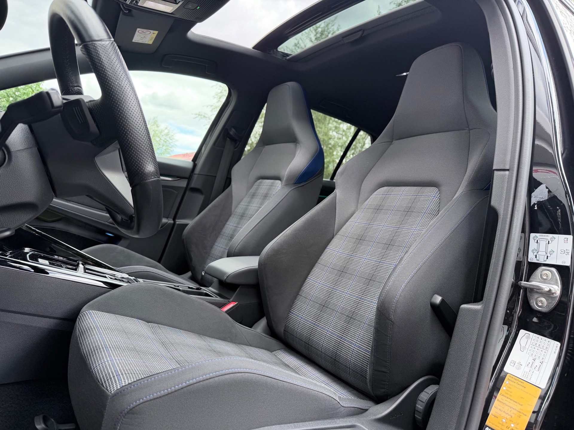 Volkswagen Golf 1.4 eHybrid GTE (2022), foto 11