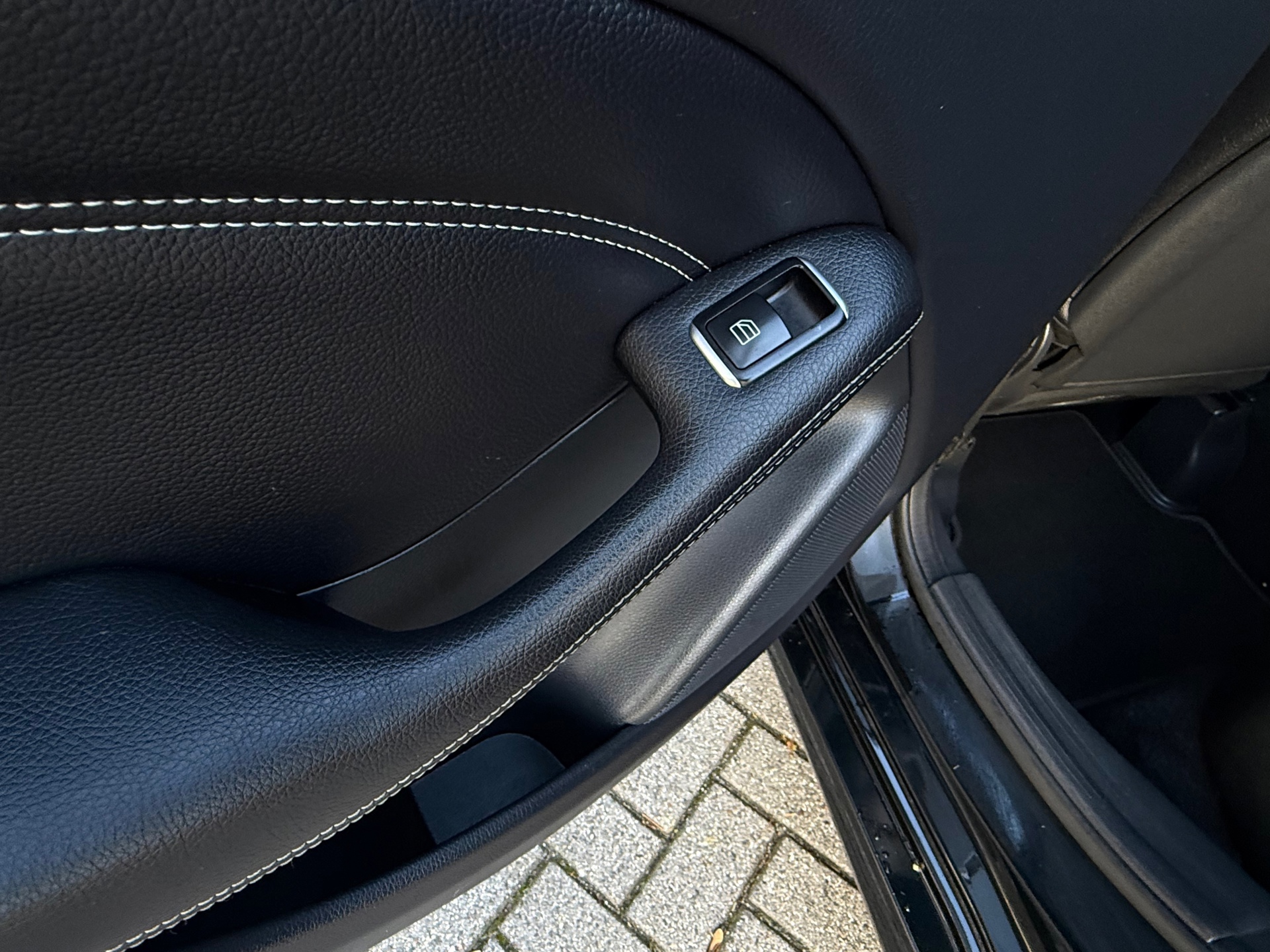 Mercedes-Benz B-klasse 180 Ambition (2016), foto 19
