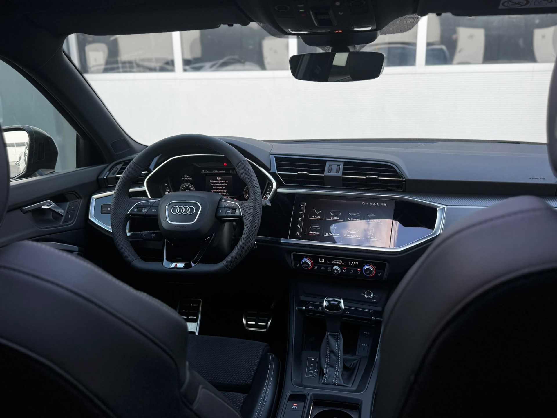 Audi Q3 Sportback 45 TFSI e S-Line (2022), foto 9