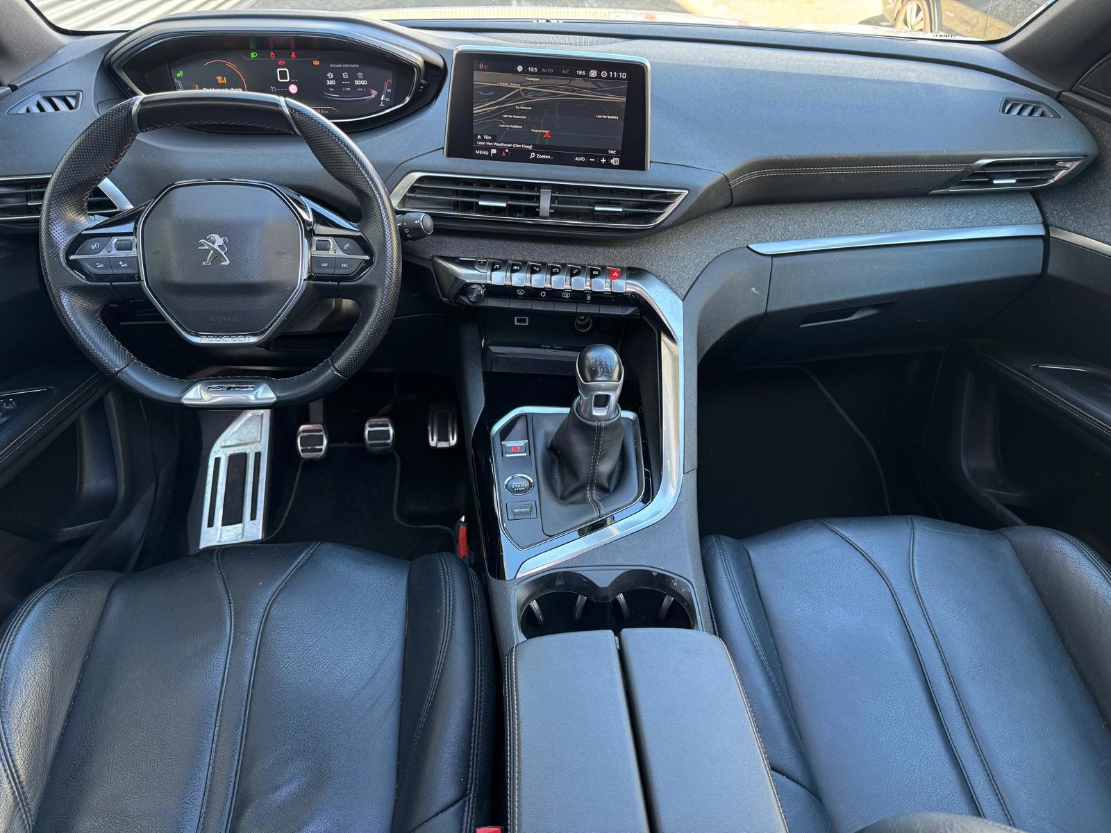 Peugeot 5008 1.2 PureTech Blue Lease GT-Line (2019), foto 11