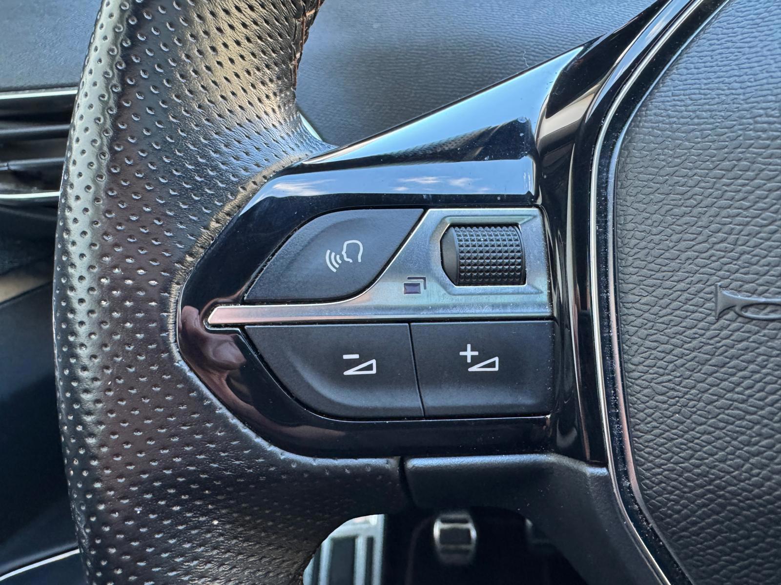 Peugeot 5008 1.2 PureTech Blue Lease GT-Line (2019), foto 26