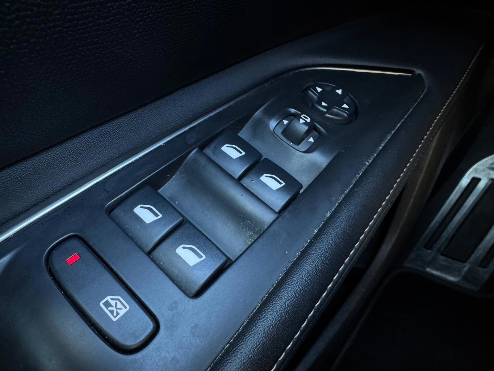 Peugeot 5008 1.2 PureTech Blue Lease GT-Line (2019), foto 29